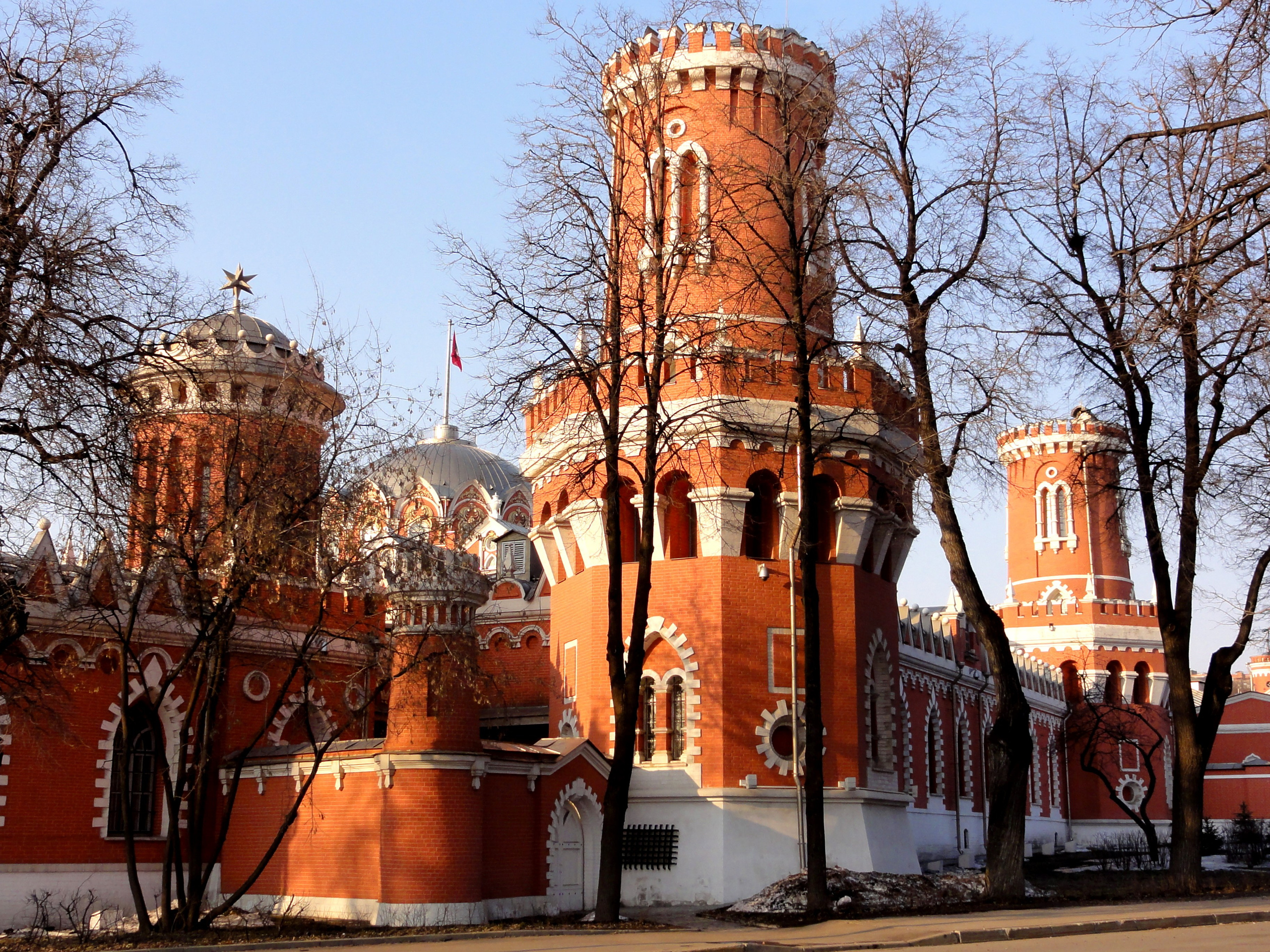 Петровский путевой дворец. Фотограф для маркетплейсов Михаил Бове
