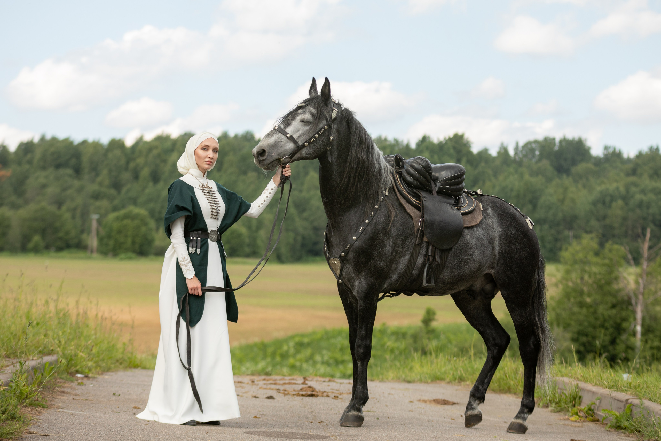 Адыгэш. Ася Пчелинцева, фотограф в СПб и ЛО
