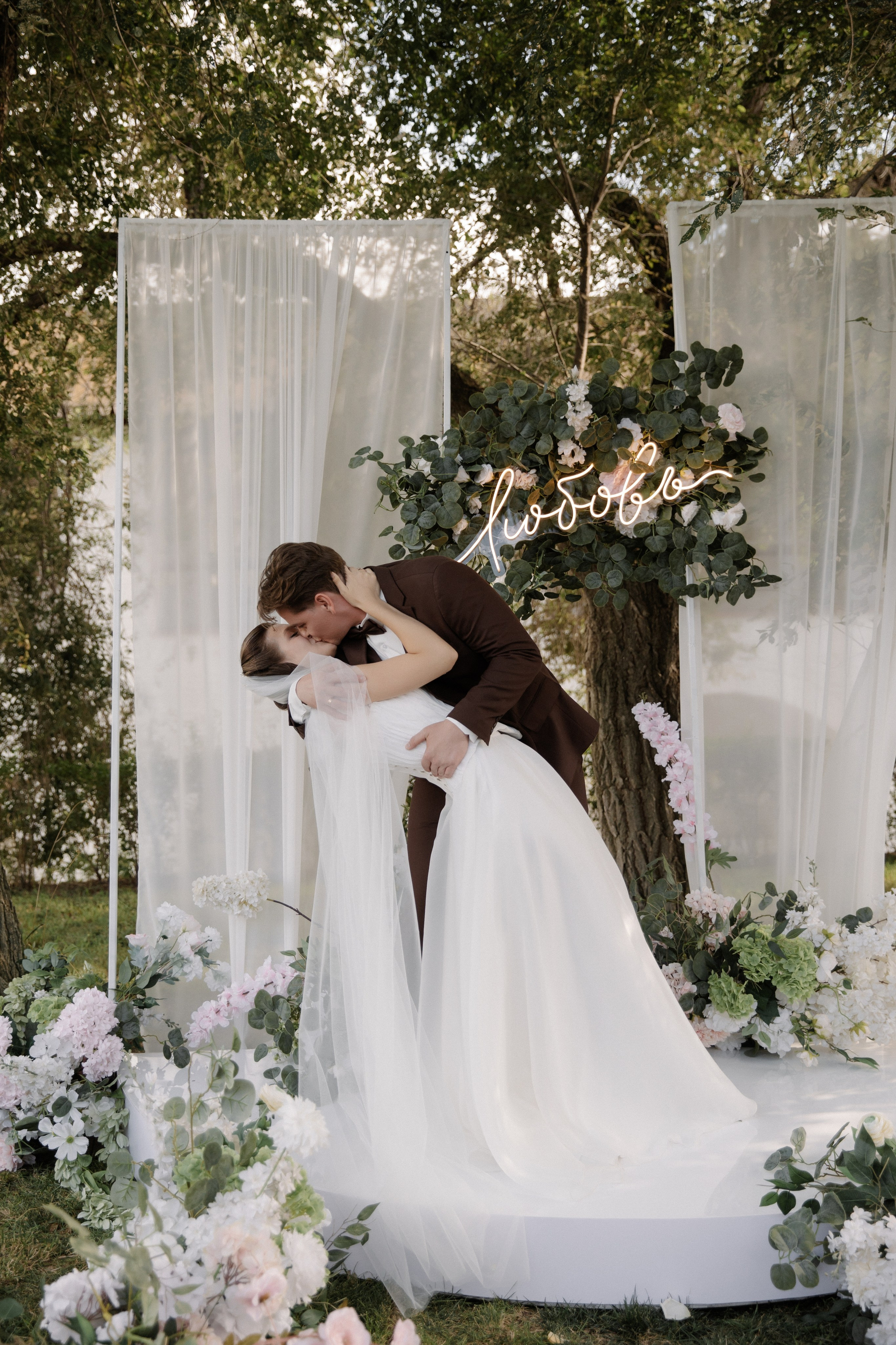 V & E. Свадебный и семейный фотограф в Астрахани Сергунова Наталья