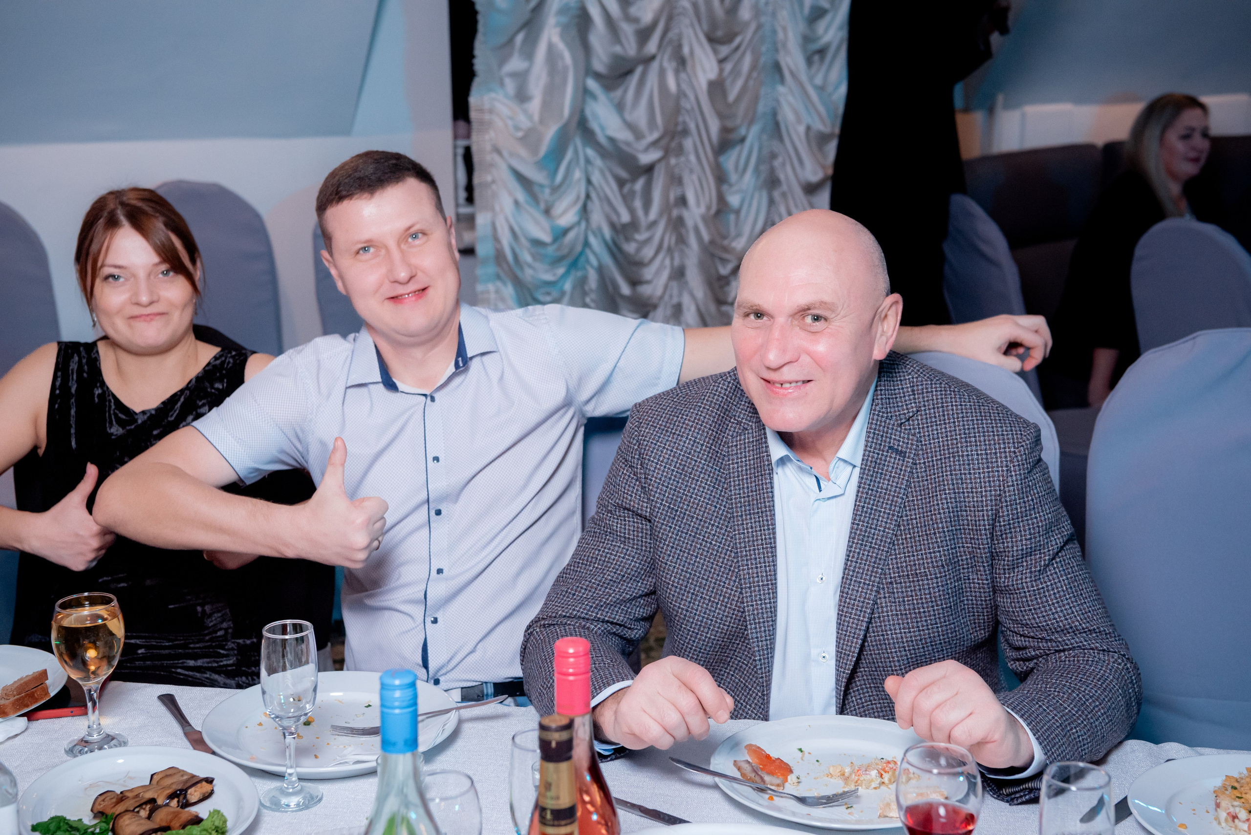 Аэропорт в кафе Замок на песках. Фотограф в Волгограде и Волжском Александр Горбань