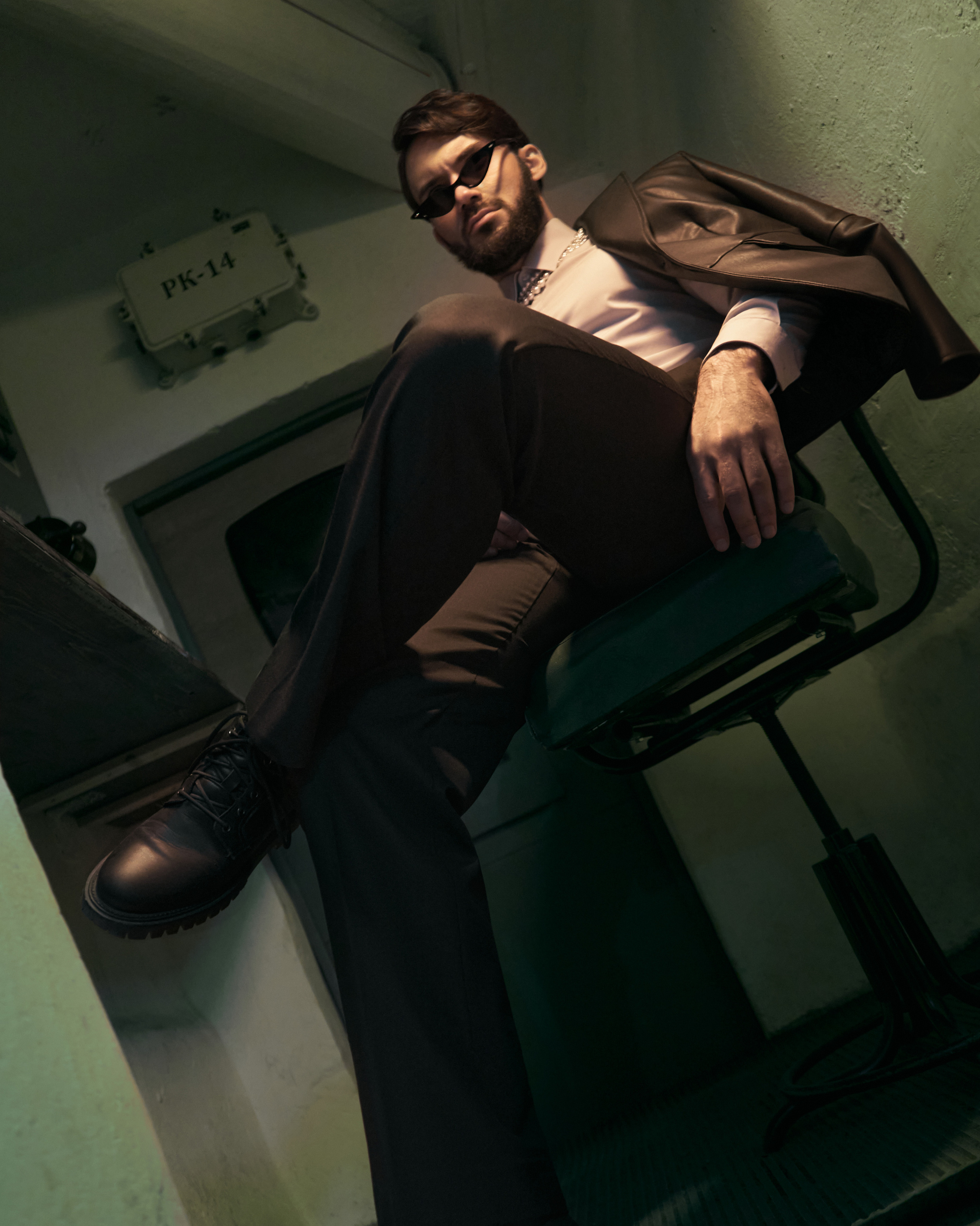 «Бункер» for MOB.magazine. Vetto Golos | Shooting in Dubai | Photographer