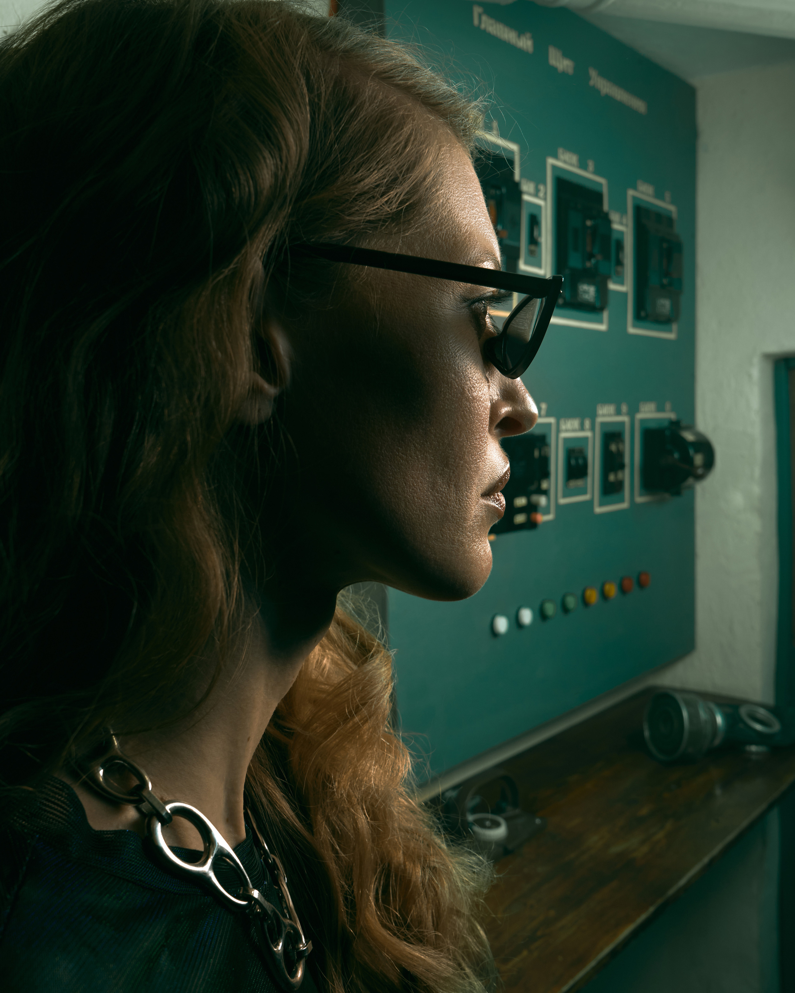 «Бункер» for MOB.magazine. Vetto Golos | Shooting in Dubai | Photographer