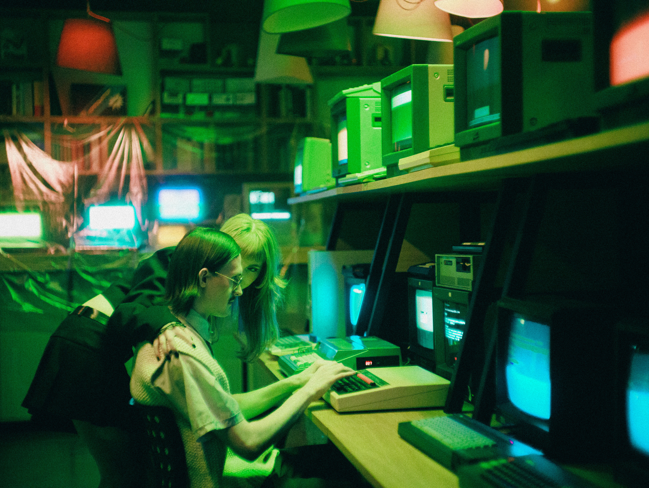 Бэкстейдж на клип «АХ — Инженер». Vetto Golos | Shooting in Dubai | Photographer