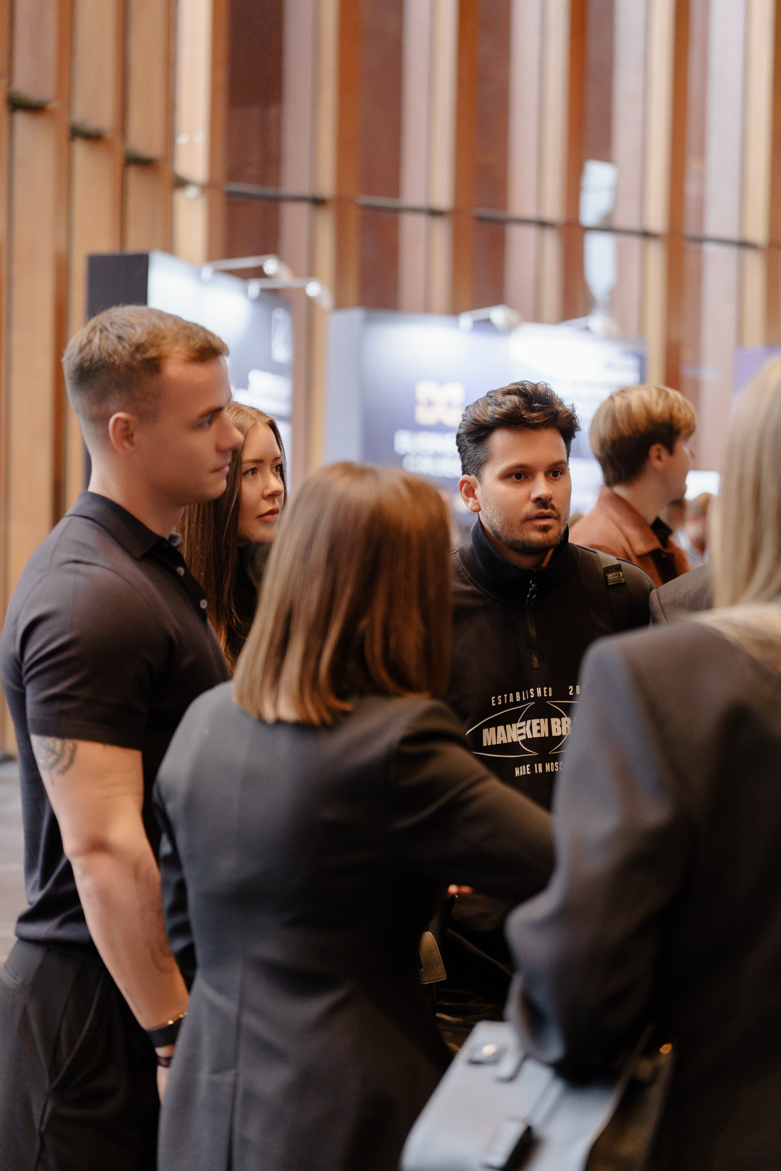 Фотограф репортажный на конференцию/форум в Москве. Репортажный фотограф в Москве Саша Дружинина