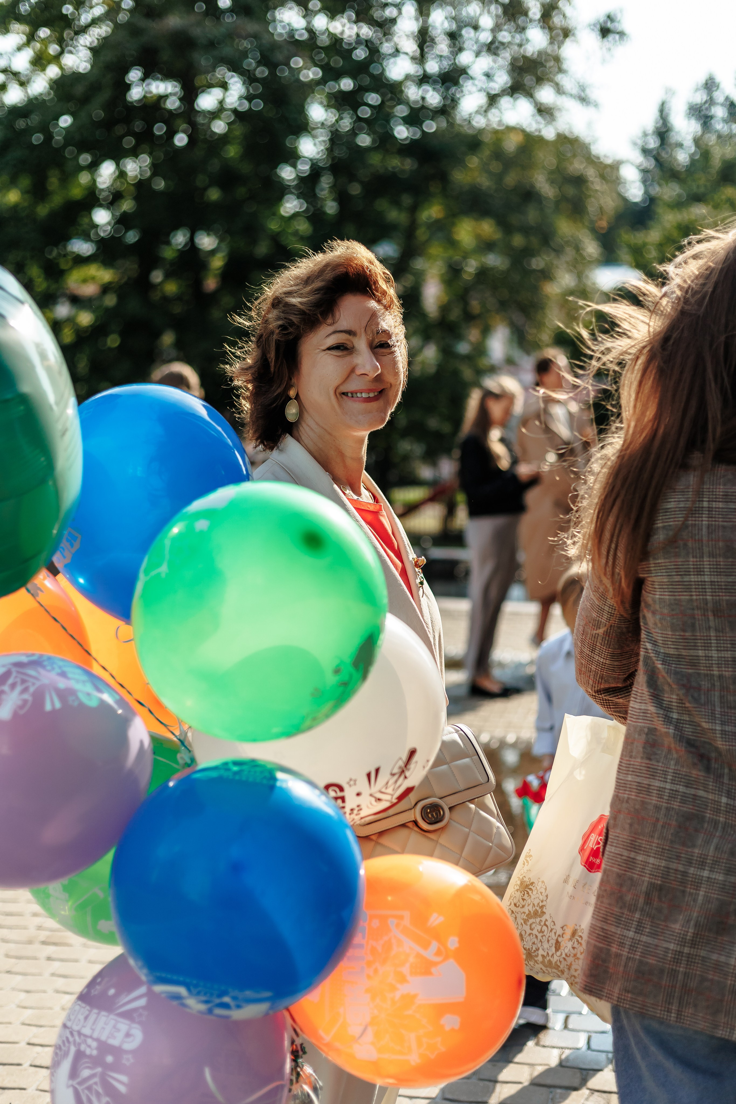 родитель на первое сентября с шарами