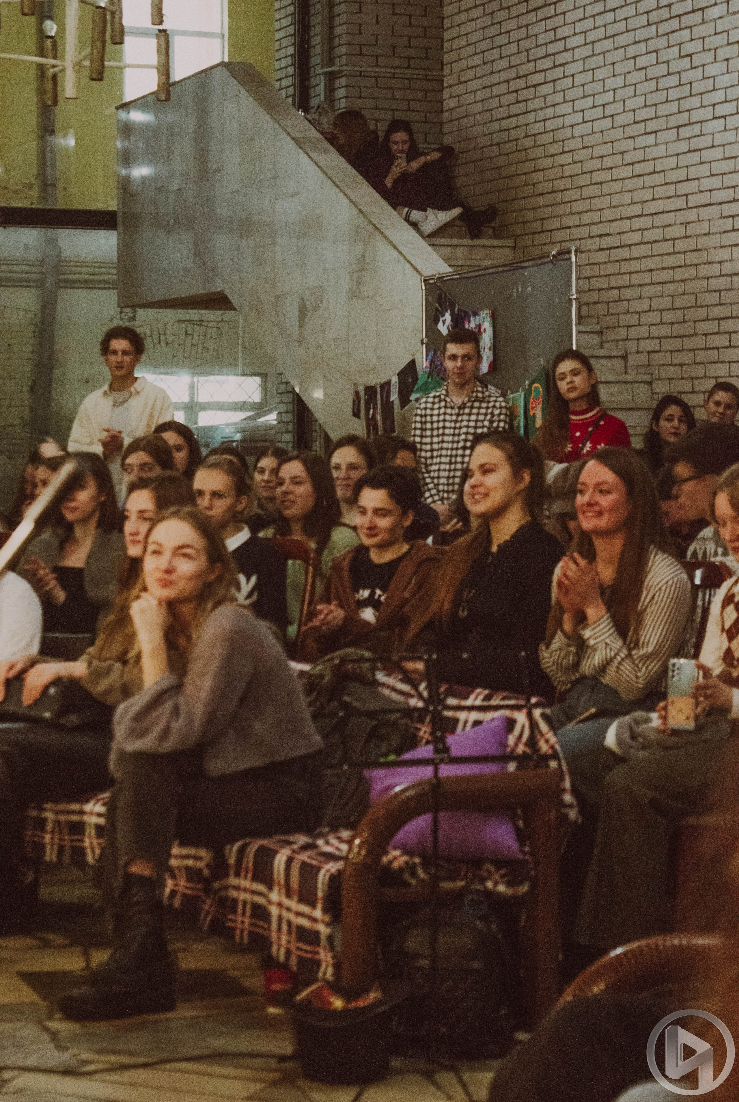 Квартирник MSLU STUDLIFE. Фотограф Анастасия Лощакова в Москве