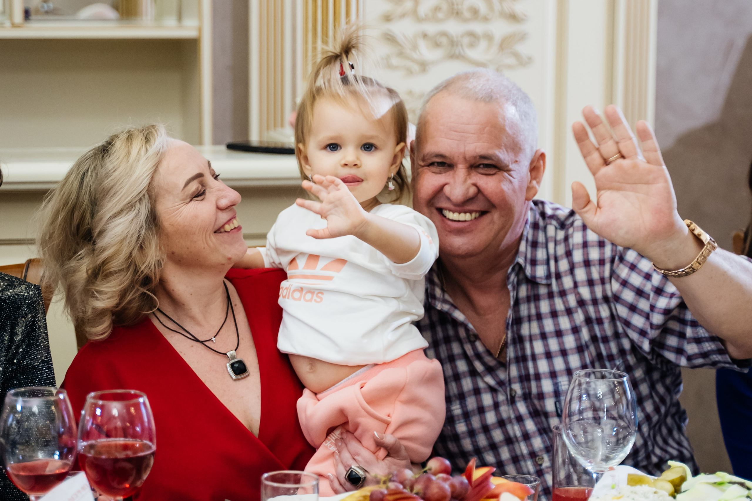 День рождения Людмилы. Видеограф и Фотограф в Челябинске Ксения и Владимир Рюмины