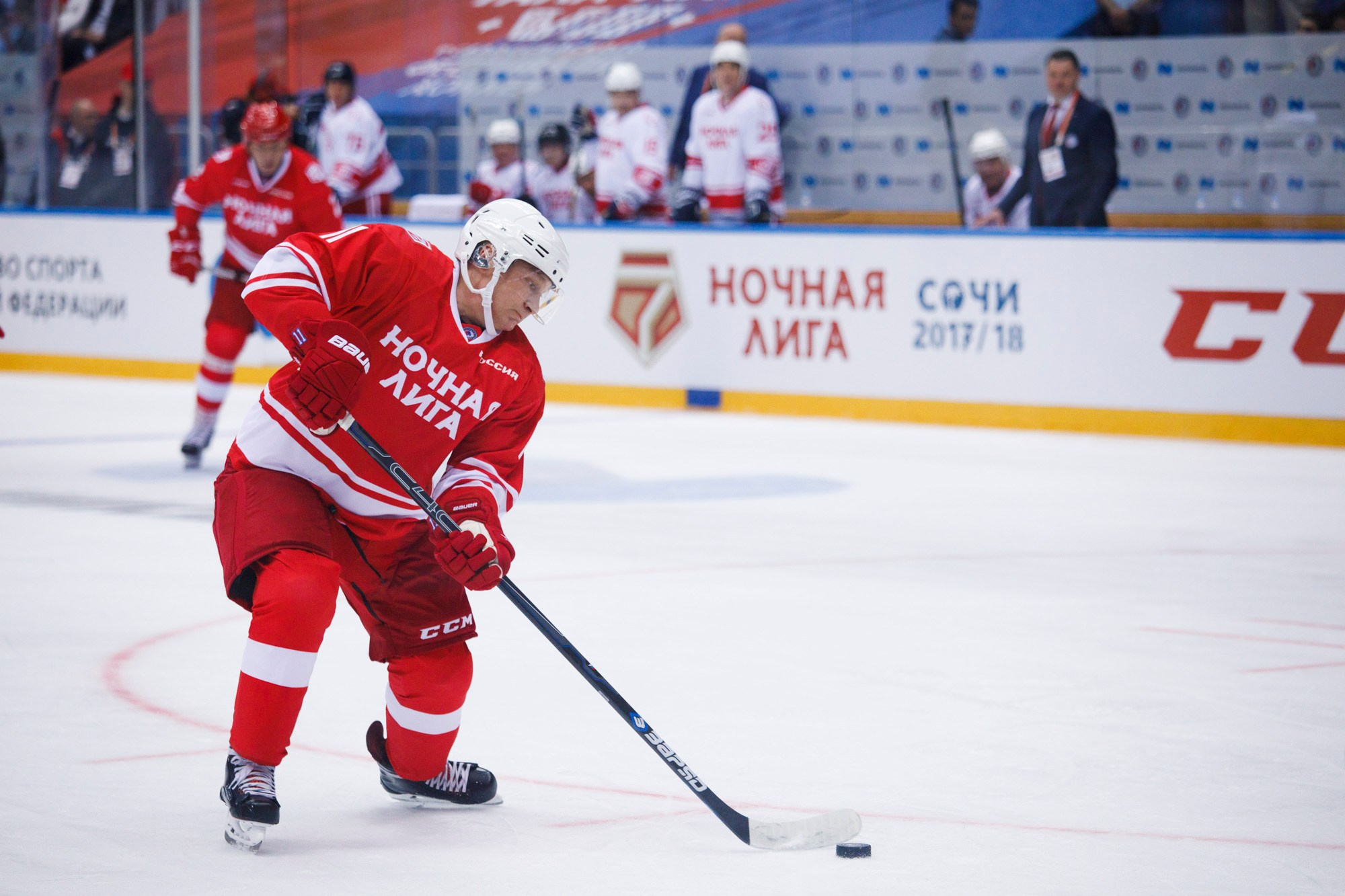 Ночная Хоккейная Лига. Репортажный и постановочный Наталья Санникова