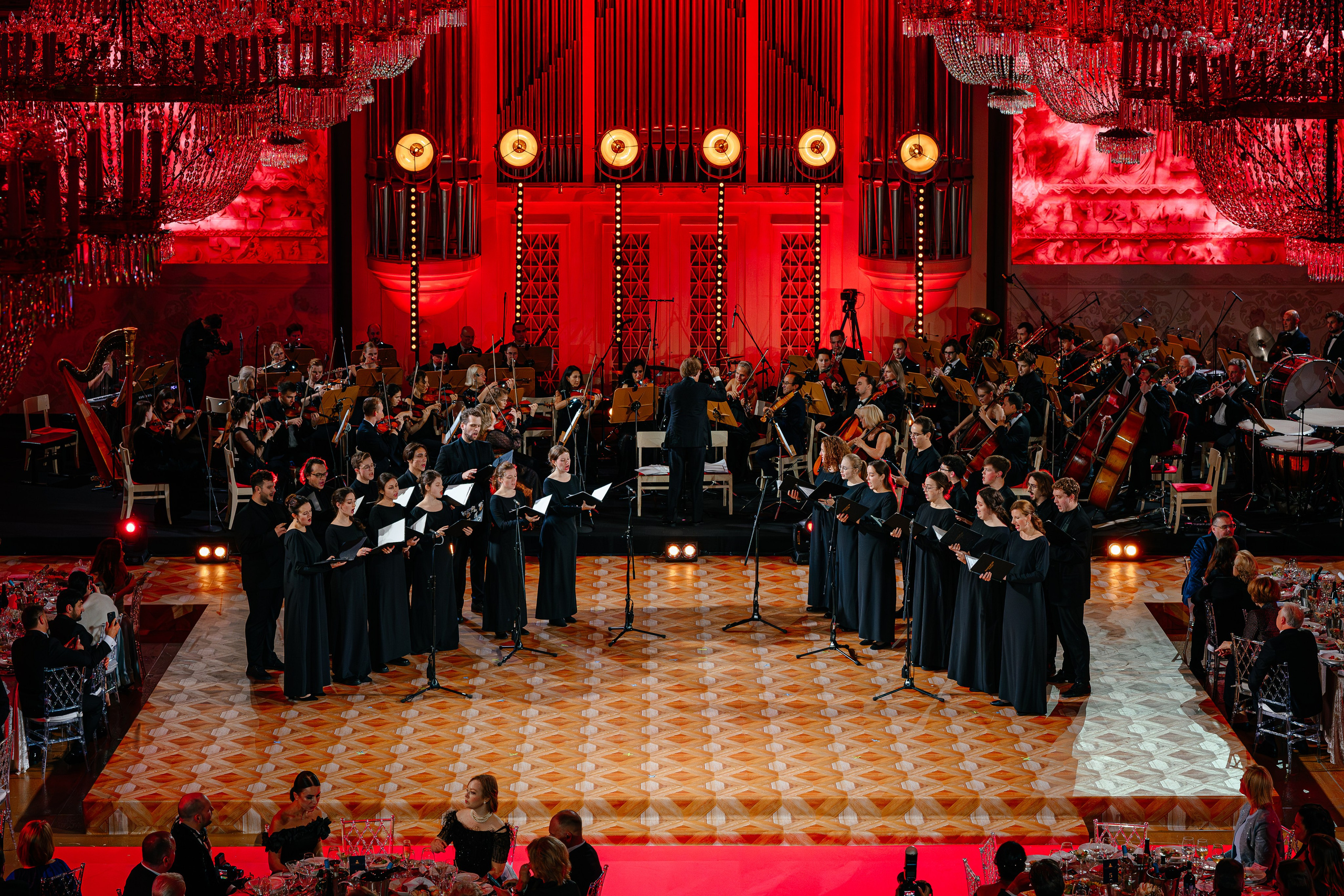 Петровский бал 2025. Коммерческий фотограф в Санкт-Петербурге Анна Кобзарь