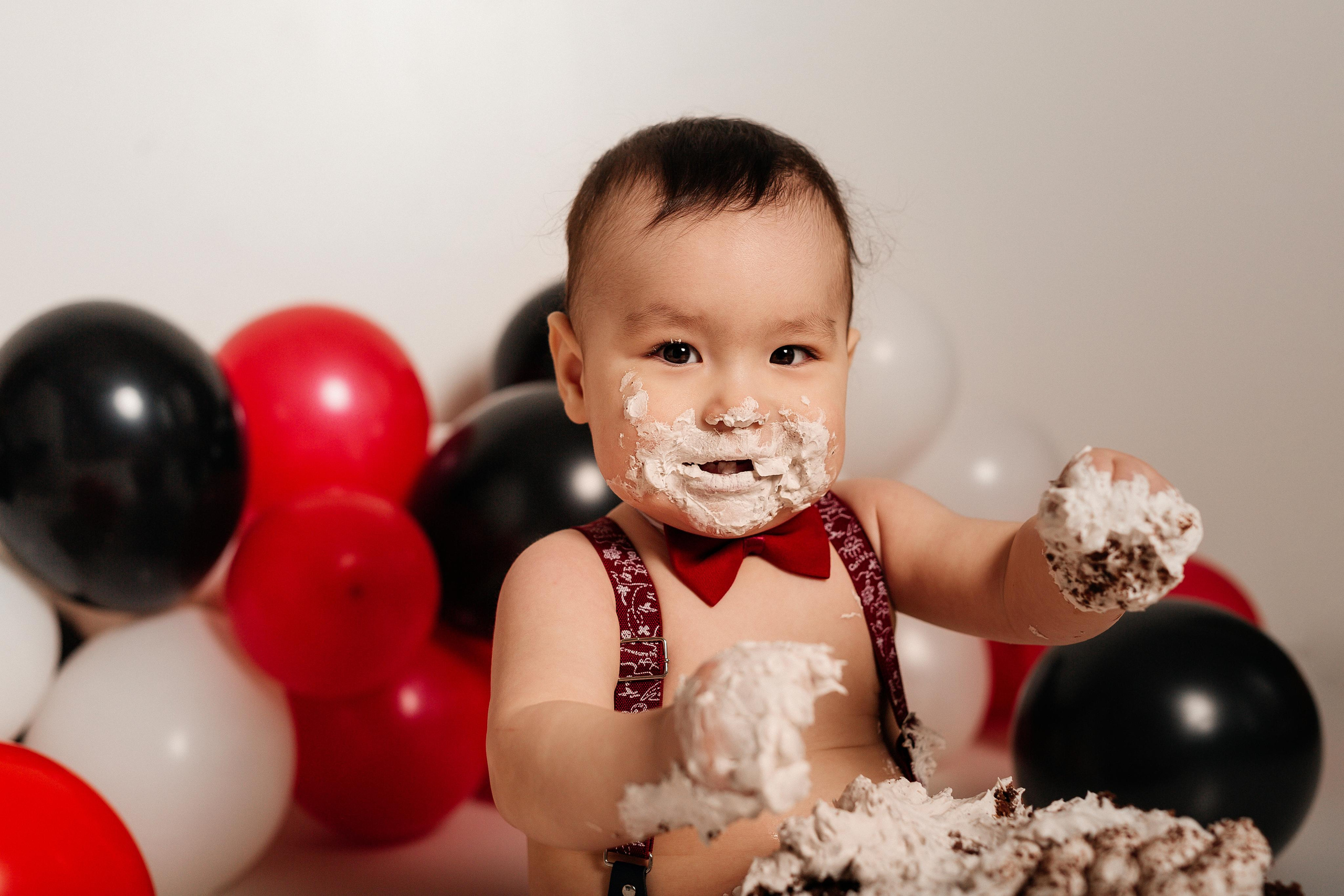 Фотосессия на годик. Фотограф новорожденных Альбина Хухарева. Йошкар-Ола. Казань. Чебоксары
