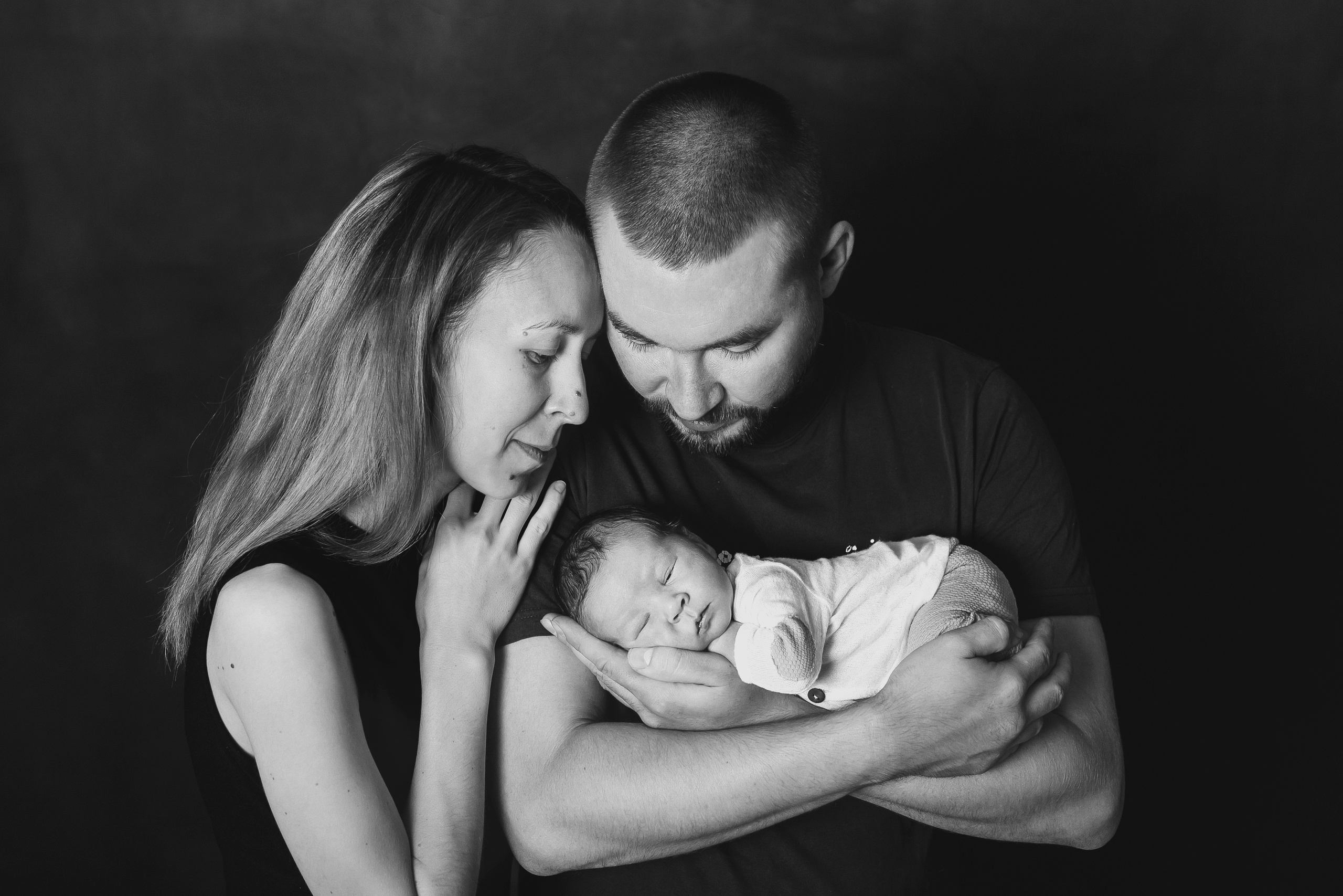 Фотограф новорожденных Йошкар-Ола Казань Чебоксары фотосессия новорожденных фотосессия новорожденного детский фотограф фото младенца детская фотосессия семейный фотограф в Йошкар-Оле Казани Чебоксарах newborn фотосессия фото младенца мальчика фото младенца девочки фотосессия с ребенком фотосессия младенцев фотограф младенцев фотографии детей фотосессия с сыном фотосессия с дочкой карточки для фотосессии новорожденных идеи для фотосессии по месяцам фотосессия новорожденных дома фотосессия новорожденного в студии фотостудия семейная фотосессия с новорожденным одежда для фотосессии новорожденного новорожденной мама и сын мама и дочь двойня новорожденная двойня королевская двойня фотосессия двойни фотосессия родителей новорожденного с новорожденным фото пальчиков фото пяточек самые милые фотографии маленькие пяточки маленькие ручки маленькие пальчики реквизит для фотосессии новорожденных 