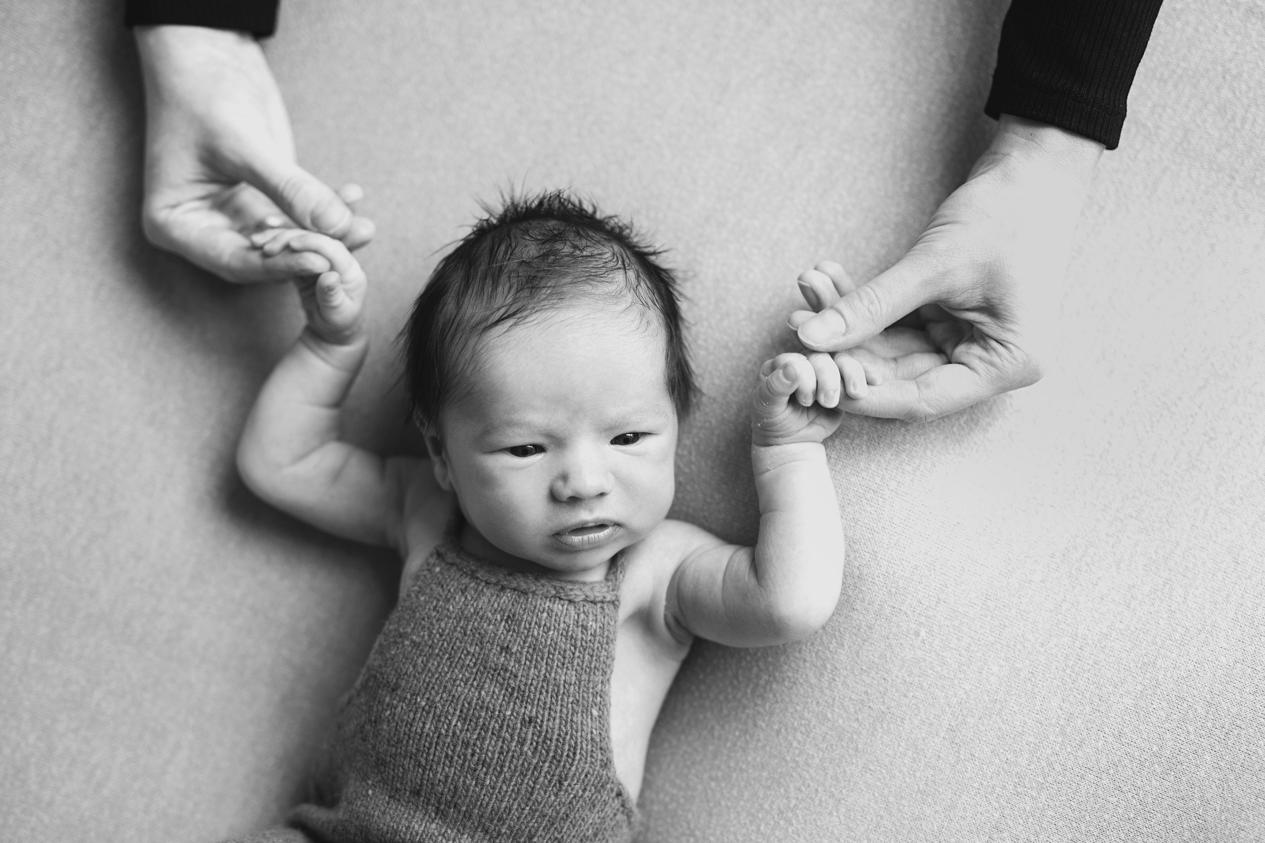 Фотограф новорожденных Йошкар-Ола Казань Чебоксары фотосессия новорожденных фотосессия новорожденного детский фотограф фото младенца детская фотосессия семейный фотограф в Йошкар-Оле Казани Чебоксарах newborn фотосессия фото младенца мальчика фото младенца девочки фотосессия с ребенком фотосессия младенцев фотограф младенцев фотографии детей фотосессия с сыном фотосессия с дочкой карточки для фотосессии новорожденных идеи для фотосессии по месяцам фотосессия новорожденных дома фотосессия новорожденного в студии фотостудия семейная фотосессия с новорожденным одежда для фотосессии новорожденного новорожденной мама и сын мама и дочь двойня новорожденная двойня королевская двойня фотосессия двойни фотосессия родителей новорожденного с новорожденным