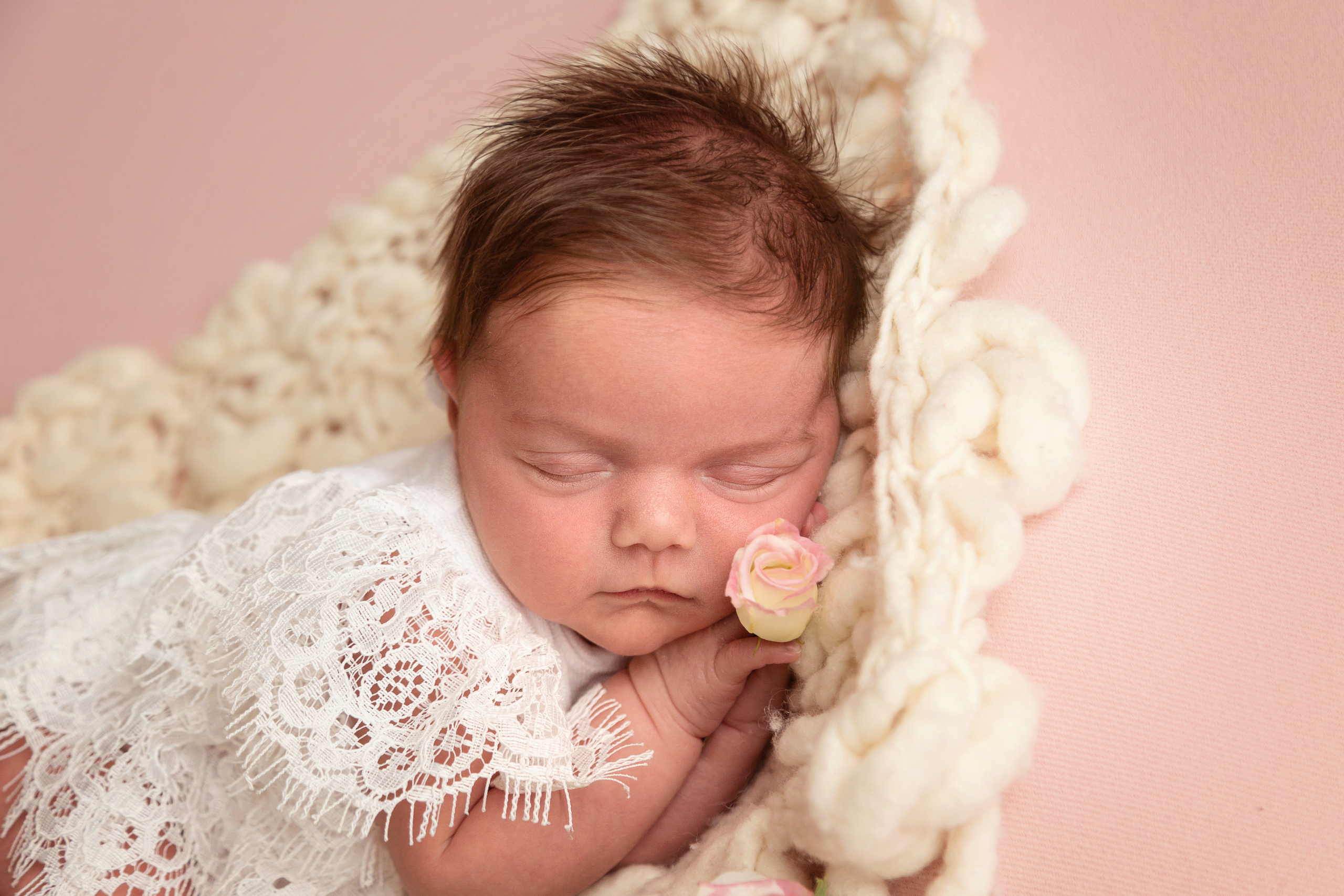 Фотограф новорожденных Йошкар-Ола Казань Чебоксары фотосессия новорожденных фотосессия новорожденного детский фотограф фото младенца детская фотосессия семейный фотограф в Йошкар-Оле Казани Чебоксарах newborn фотосессия фото младенца мальчика фото младенца девочки фотосессия с ребенком фотосессия младенцев фотограф младенцев фотографии детей фотосессия с сыном фотосессия с дочкой карточки для фотосессии новорожденных идеи для фотосессии по месяцам фотосессия новорожденных дома фотосессия новорожденного в студии фотостудия семейная фотосессия с новорожденным одежда для фотосессии новорожденного новорожденной мама и сын мама и дочь двойня новорожденная двойня королевская двойня фотосессия двойни фотосессия родителей новорожденного с новорожденным