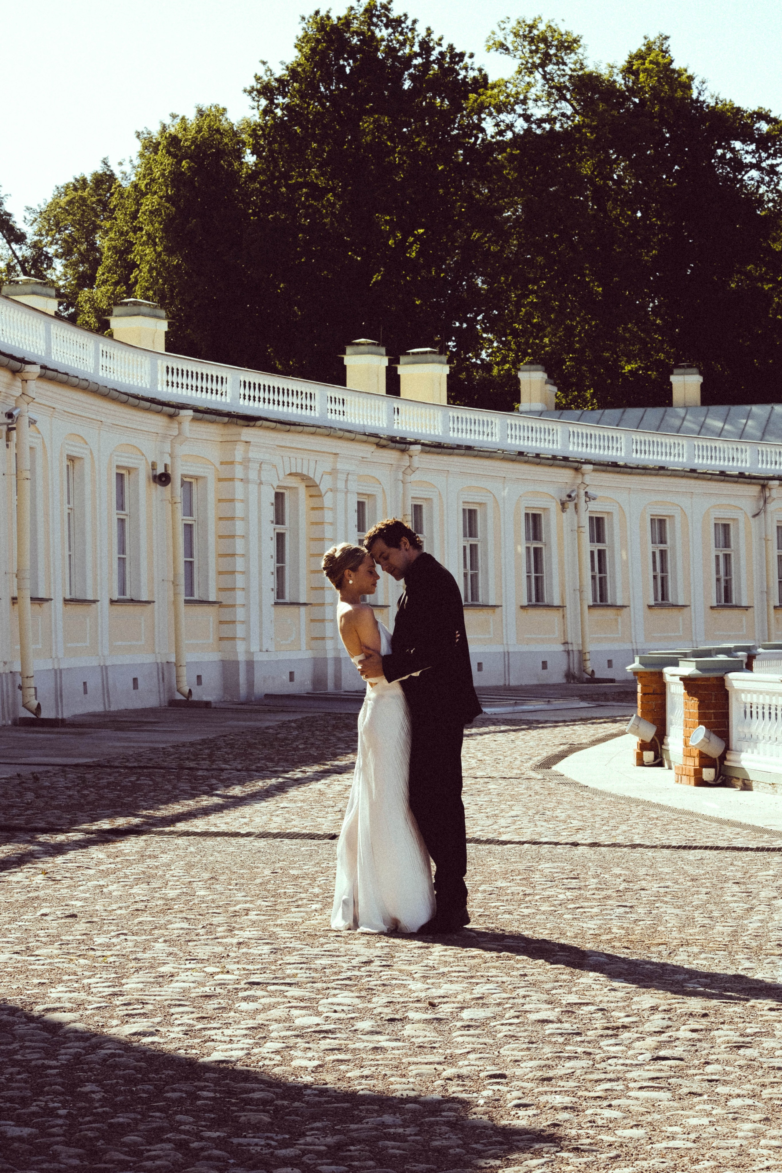 СВАДЕБНАЯ СЬЕМКА В ПАРКЕ ОРАНИЕНБАУМ. Профессиональный фотограф, Санкт-Петербург — Виктория Богомолова