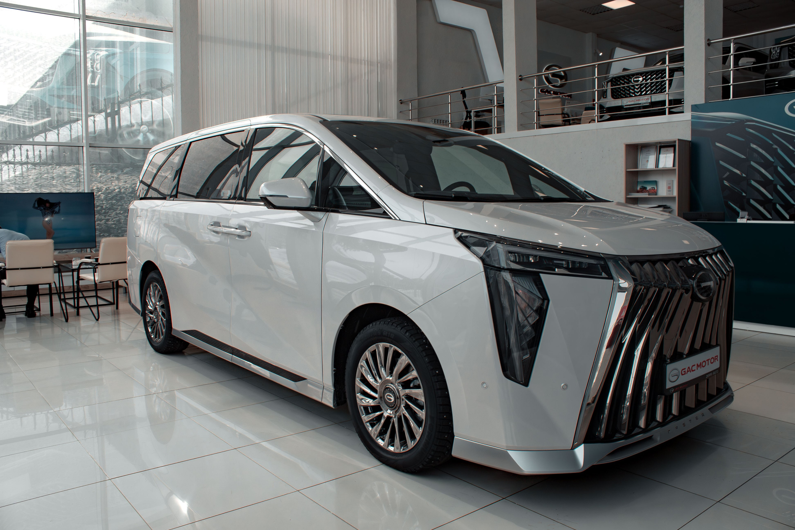 Бизнес съемка для автосалона GAC в городе Ижевск. Бизнес фотограф Ижевск — Назаров Роман