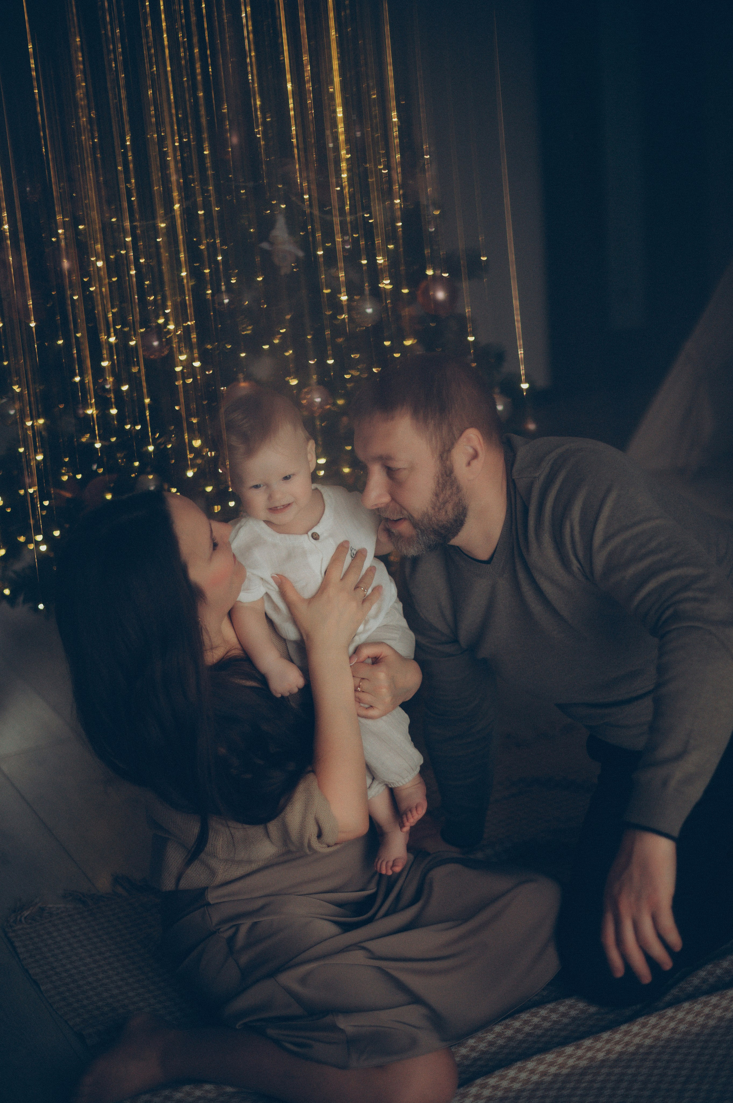 Лева, Жанна и Владимир (новогодняя домашняя). Фотограф, г. Лесной Свердловской области