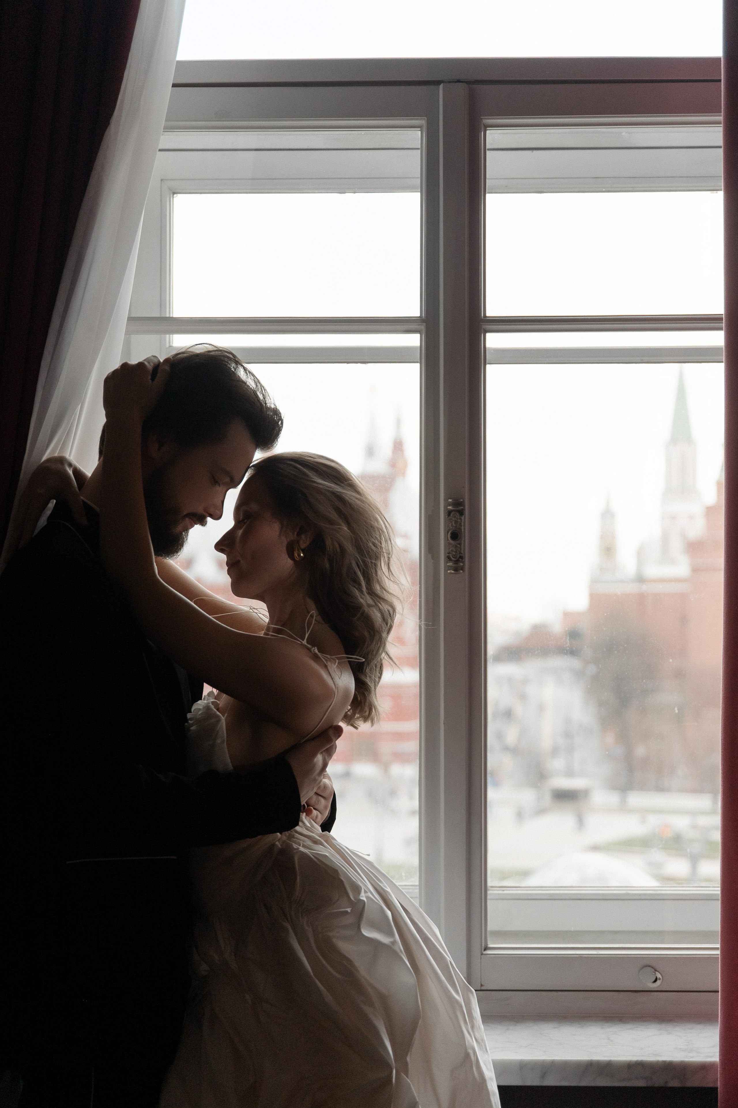 Свадебная фотосессия в гостинице "Националь". Ярослава Ерина — свадебный фотограф в Москве