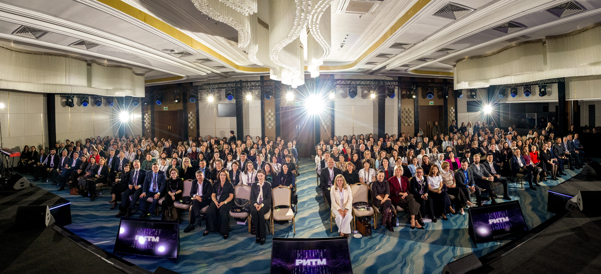 Конференция AstraZeneca 2026. Кристина Шнайдер репортажный фотограф Алматы