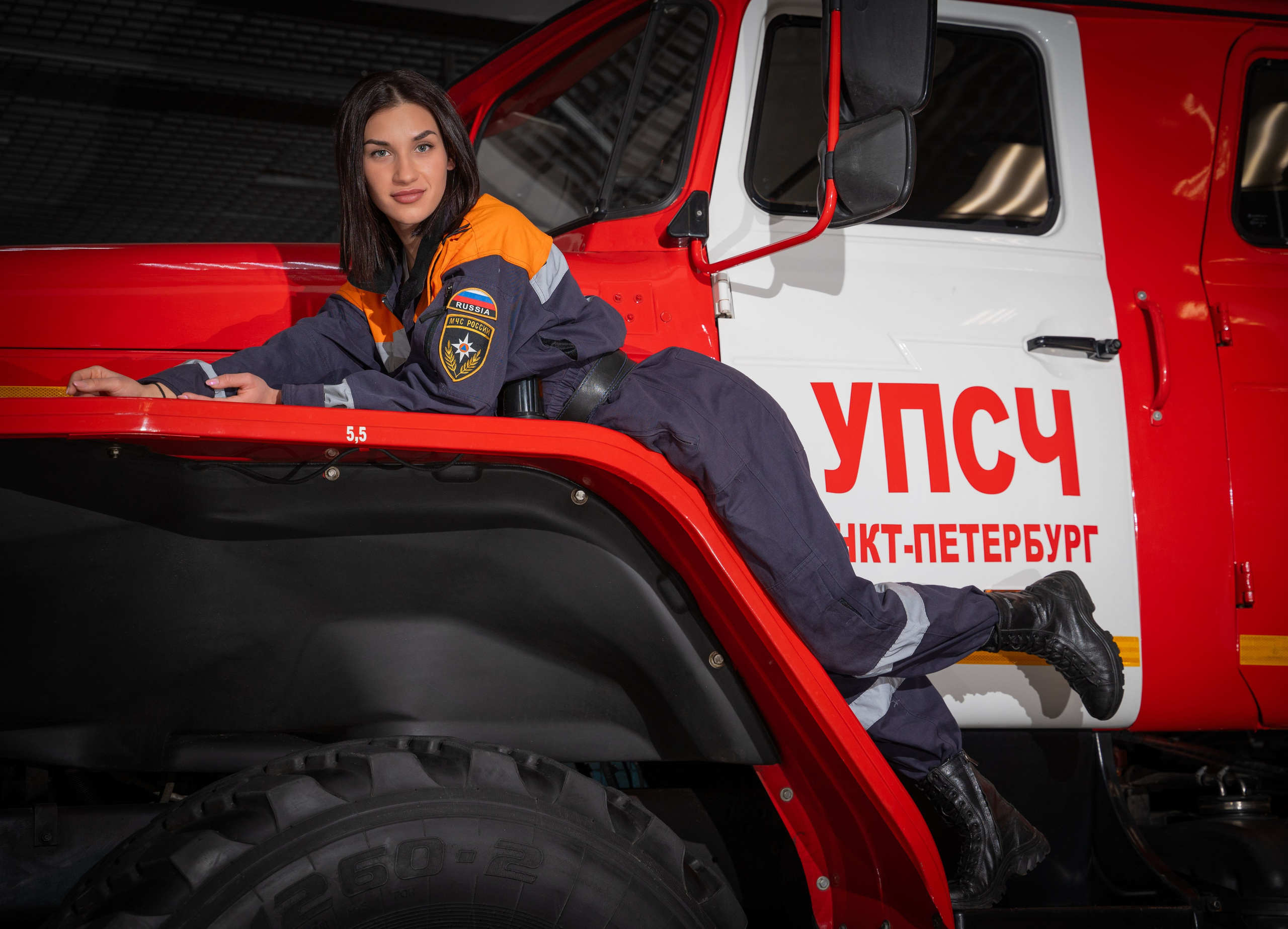 Девочки МЧС. г. Санкт-Петербург. Vadim Nevenglovskii Фотограф в разных жанрах