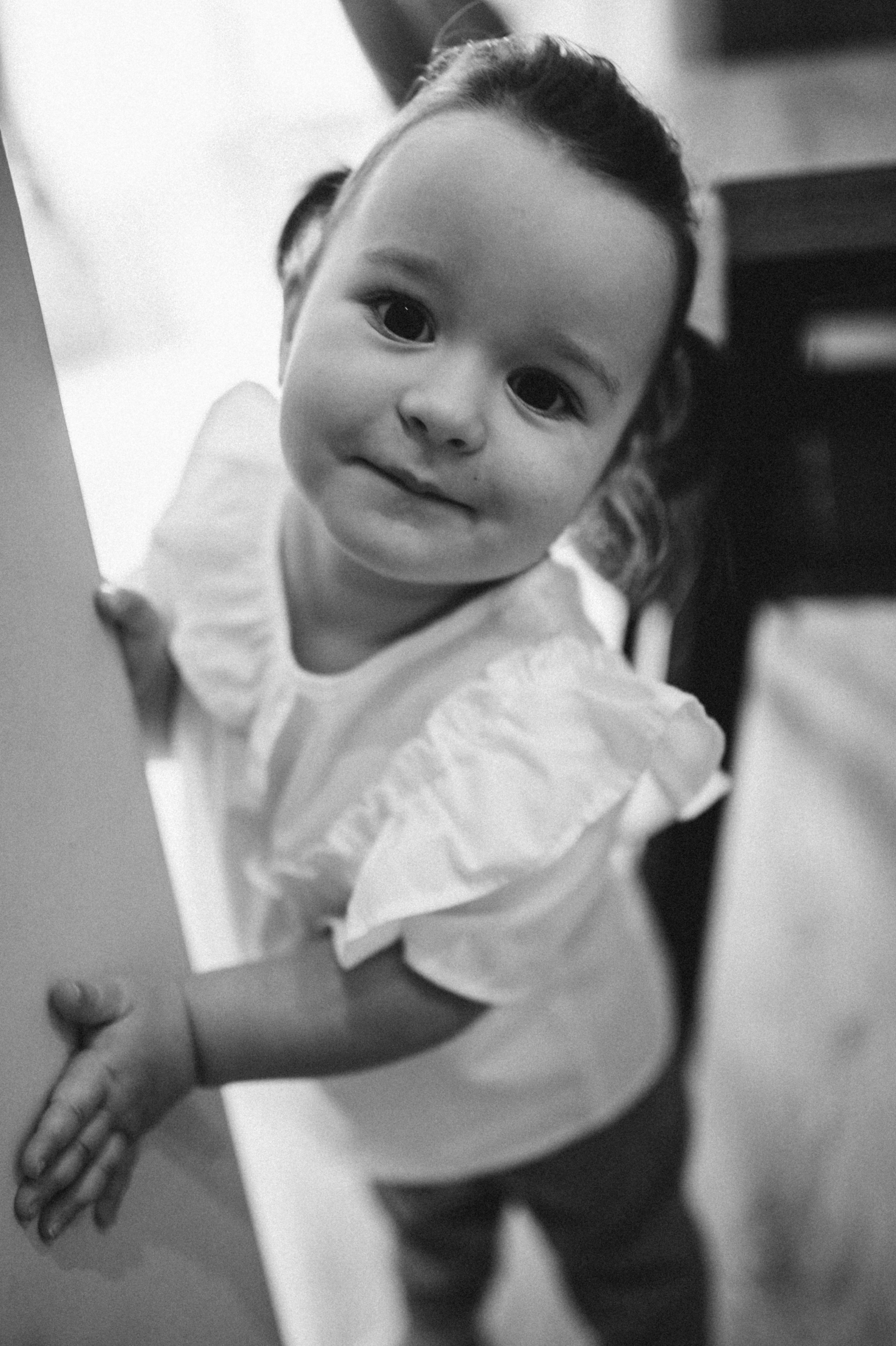 Саша, Таня, Мира и бабушка дома. Семейный и свадебный lifestyle-фотограф в Москве Мария Петрова