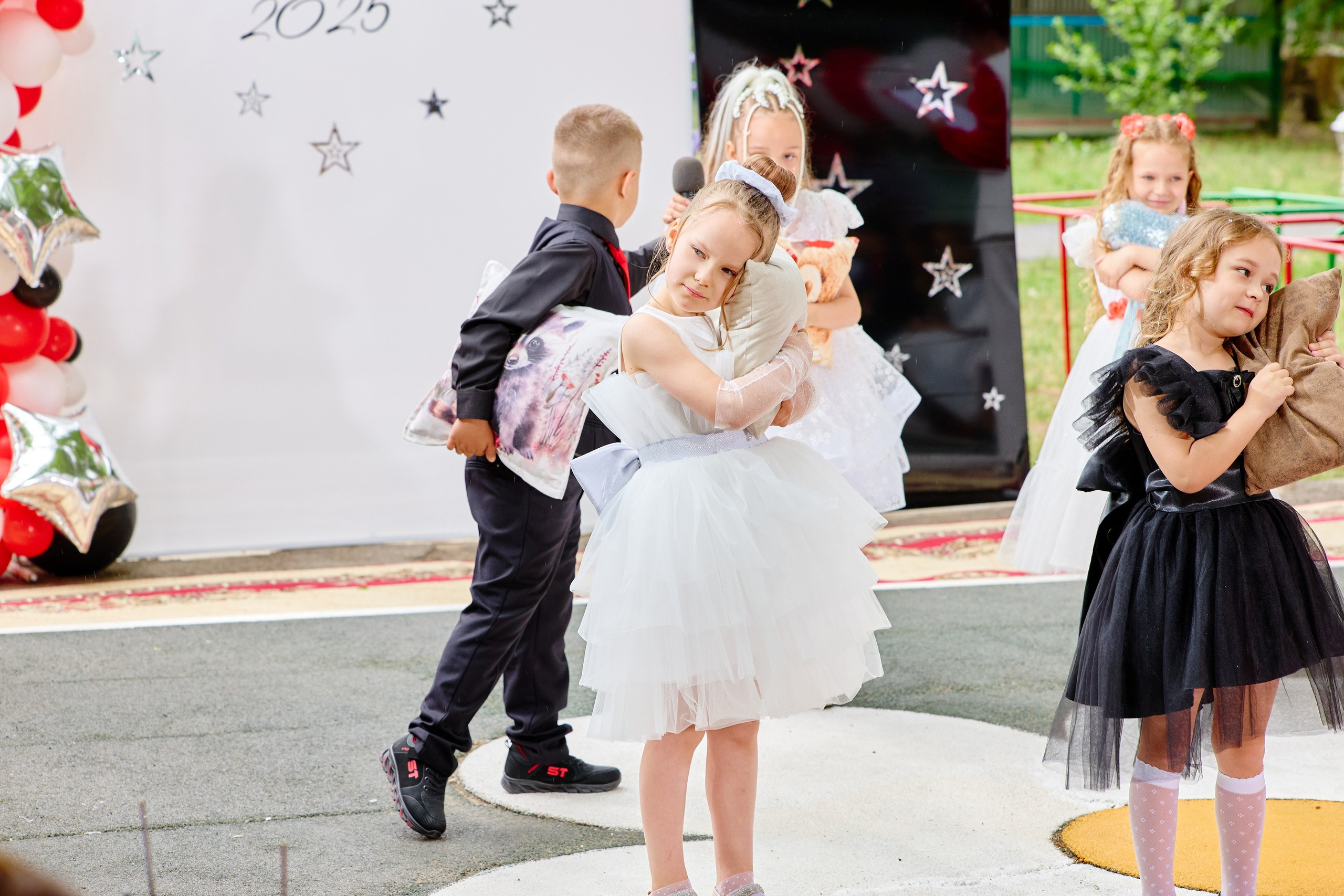 Выпускной 45 сад. Фотограф Выпускные альбомы Таганрог Сергей Коробченко