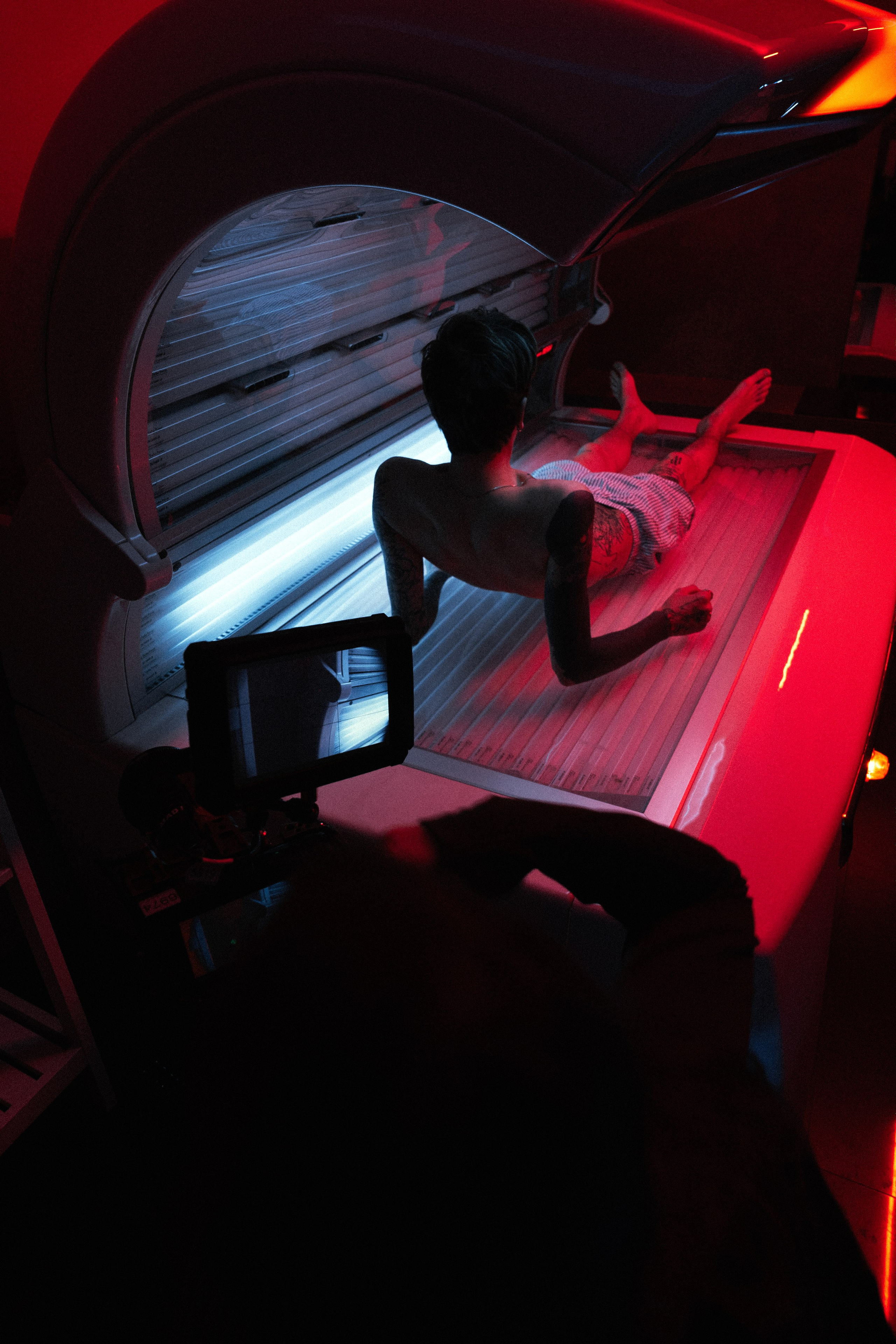 Loweliness. Backstage. @tomrus: Рустам Шагиморданов — фотограф