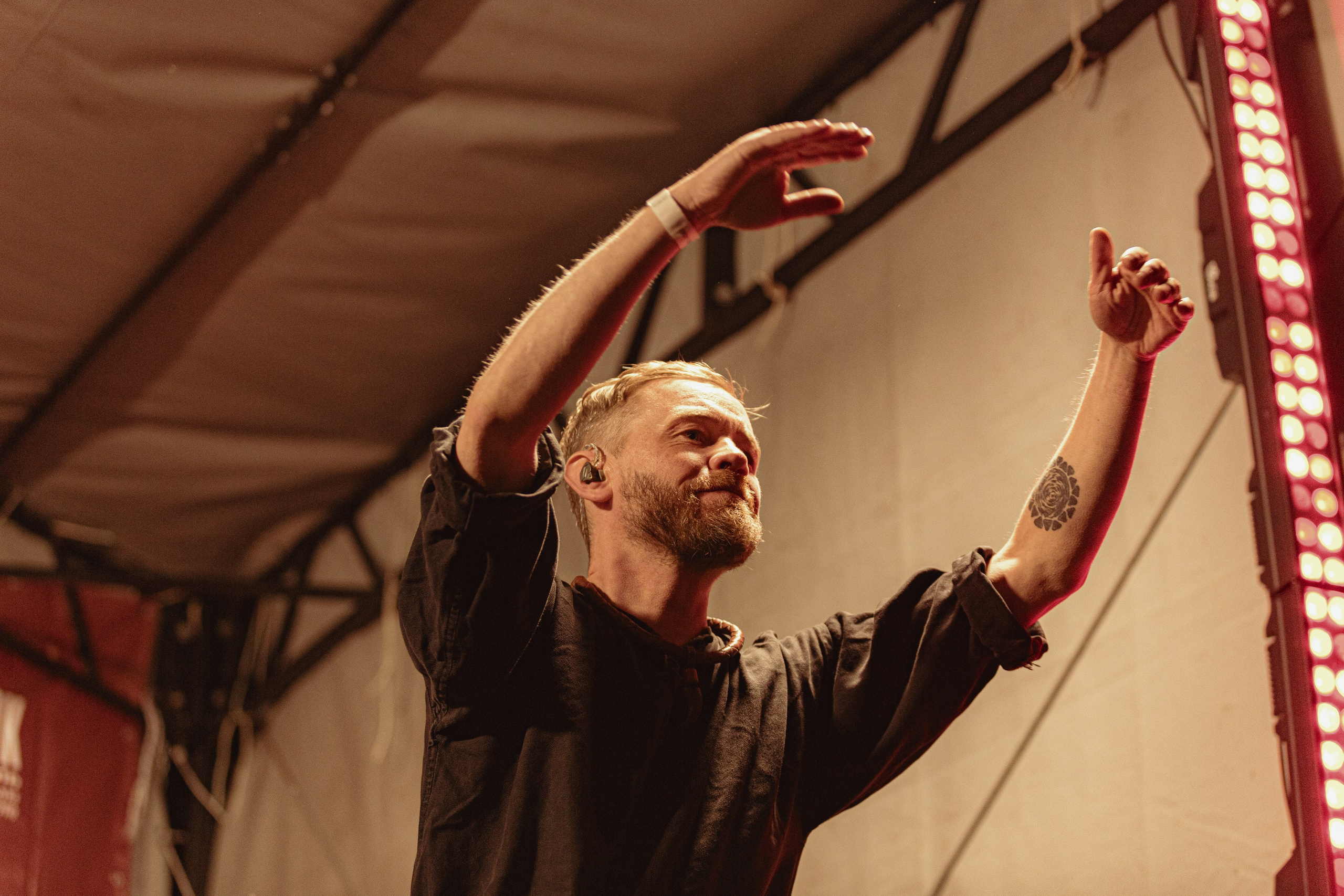 Фестиваль «Абалакское поле» XVI. Арт-фотограф Крис Л. в Тобольске: портрет, семейные, свадьбы