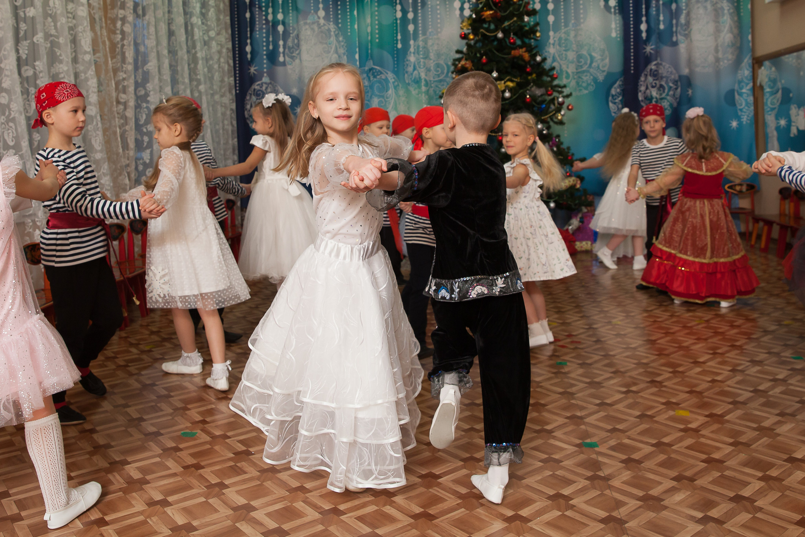 Новый Год 1508. Выпускные альбомы Москва. Фотограф Шукурова Кристина