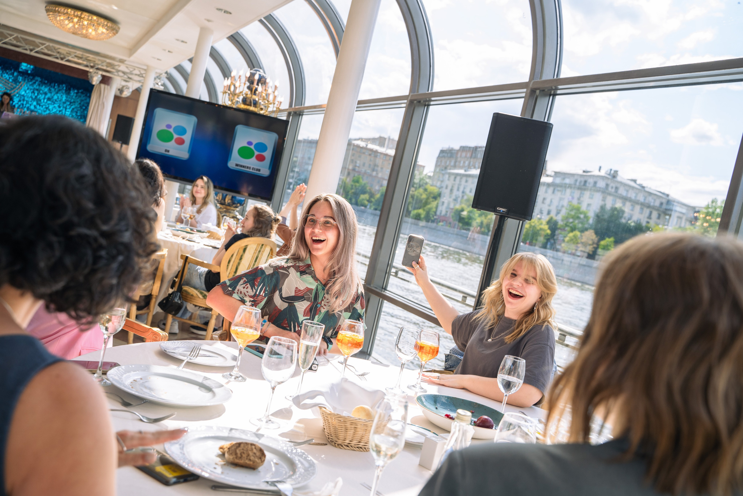 Квиз для Авито. Главная