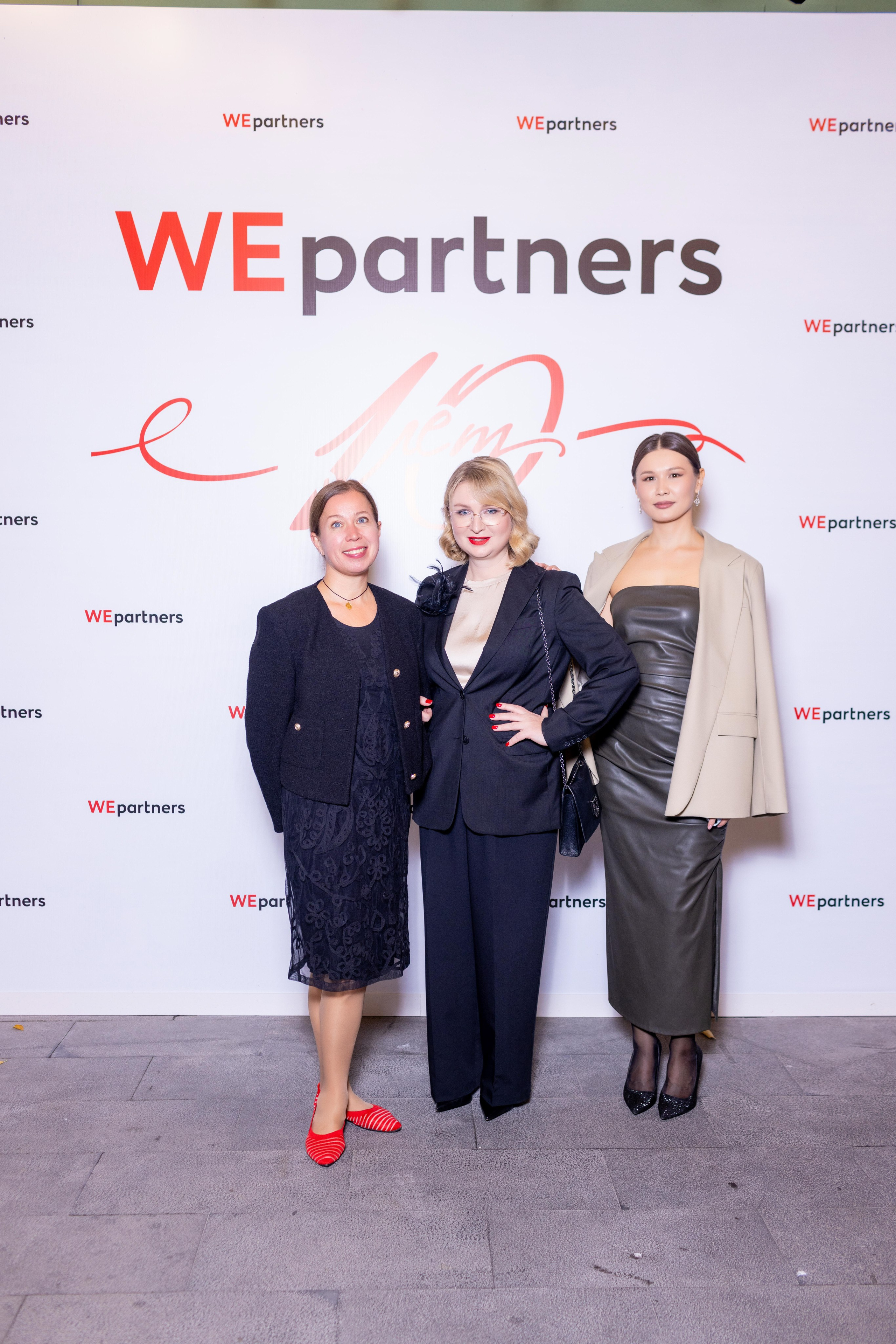 Корпоратив WePartners. Коммерческий фотограф в Алматы Марина Милис. Съёмка для брендов, компаний и проектов