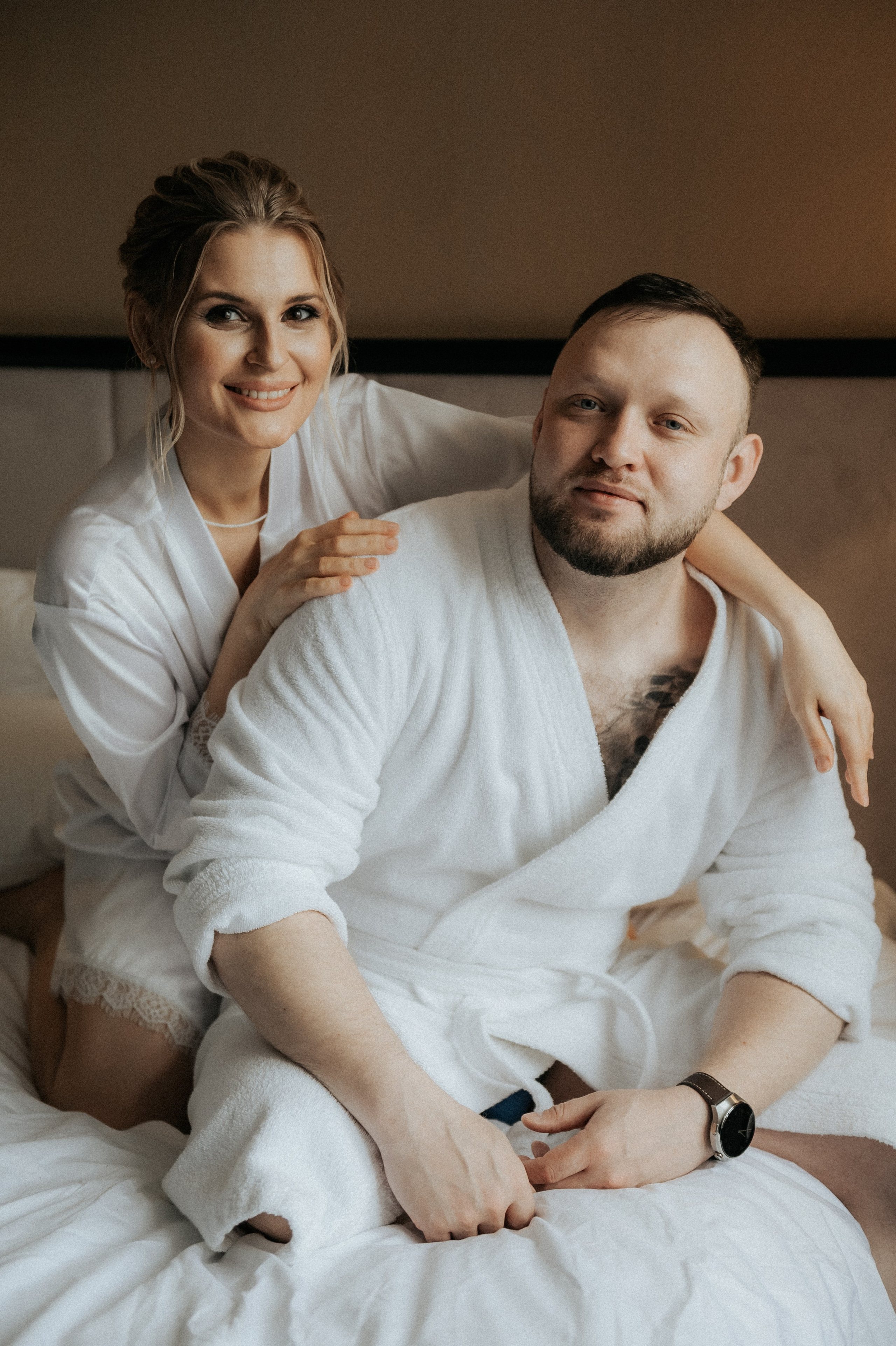 Свадебные фотографии. Фотограф в Барнауле Дарья Бутурлакина. Люби.Цени.Касайся