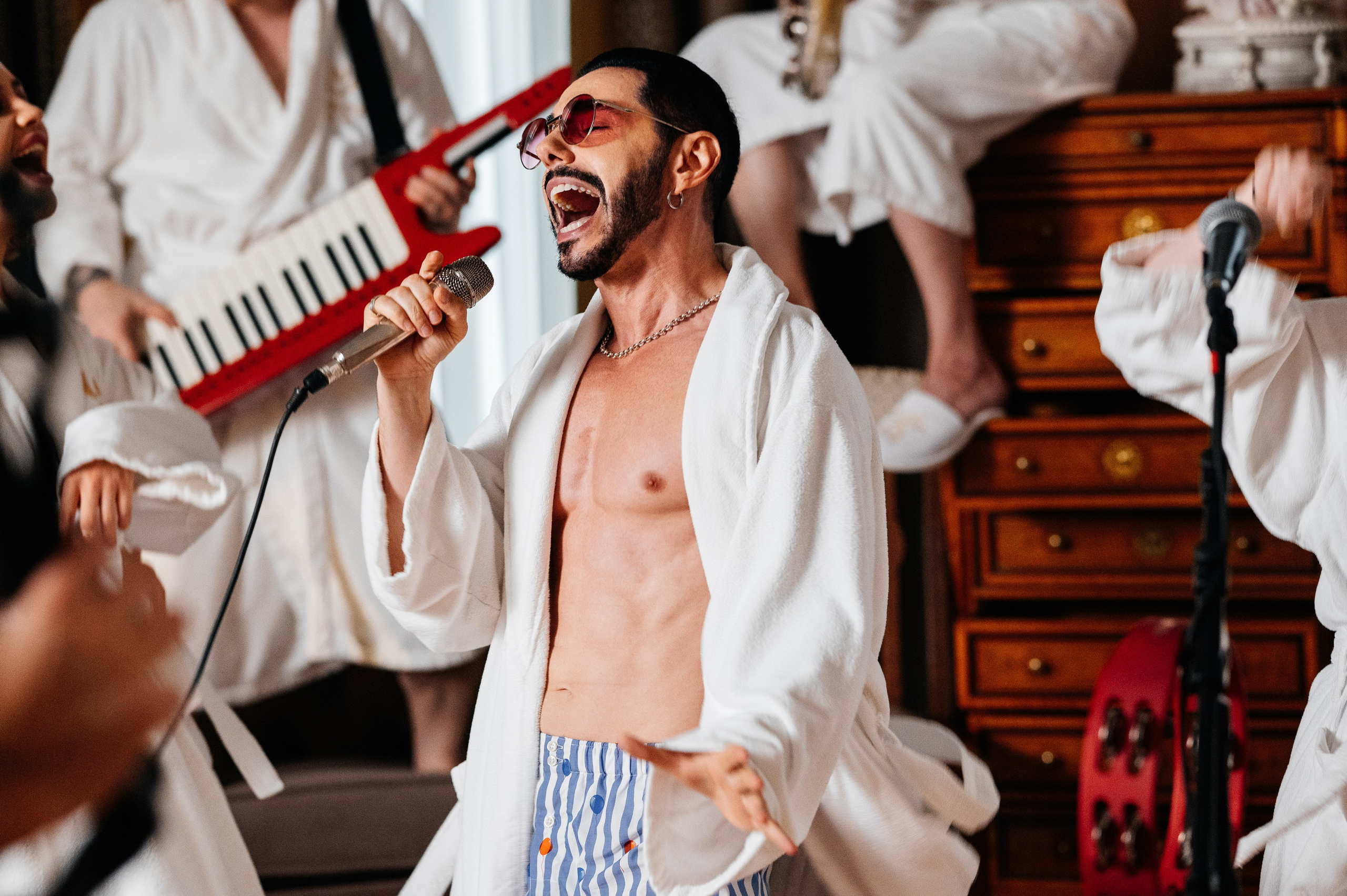 Тимур Родригез — Брюс Всемогущий. Wedding photographer in Moscow and around the world Andrey Medvednikov