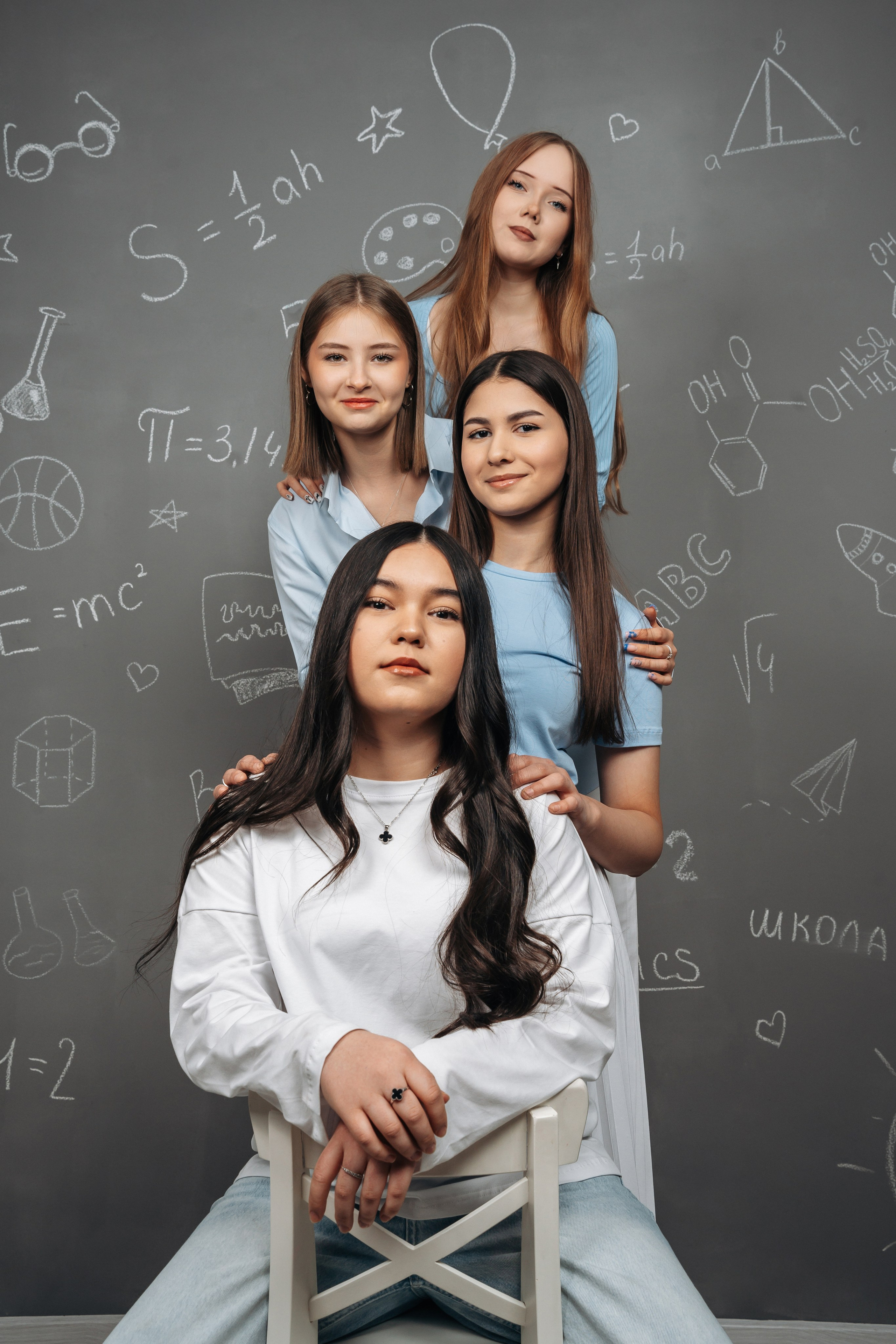 Школа 1 (2026). Memory Book — Выпускные альбомы в Нижневартовске, Мегионе и Сургуте