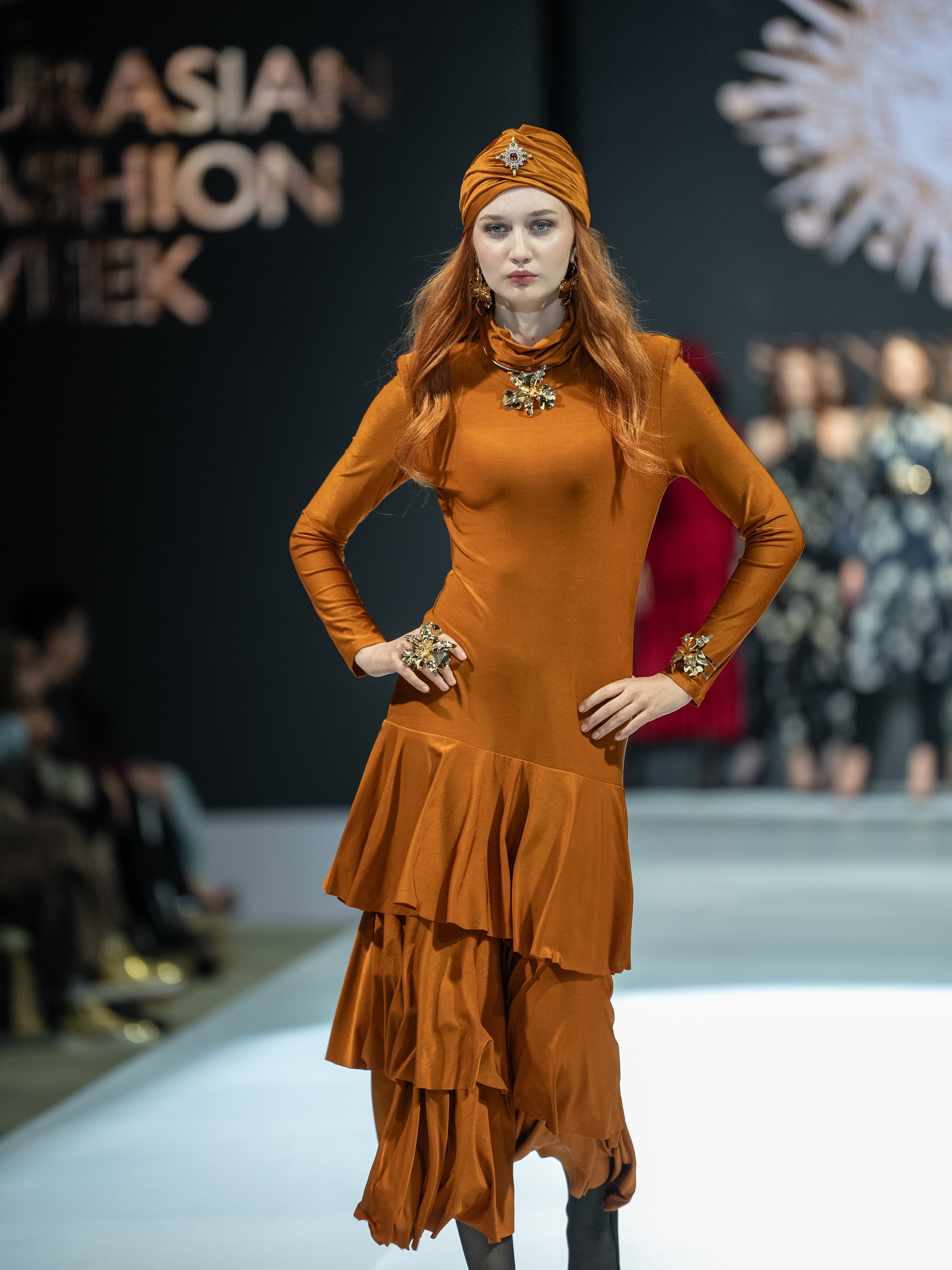 EURASIAN FASHION WEEK Sun Sergio. Сайт Алматинского НЮ АРТ, будуар и фэшн фотографа Дениса Карпенко