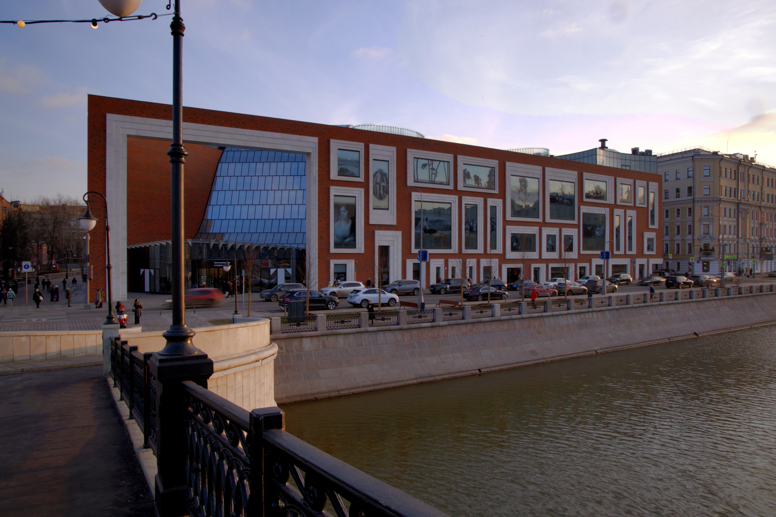 МОЙ ГОРОД. ФОТОГРАФ В МОСКВЕ СТАНИСЛАВ КОБЗЕВ