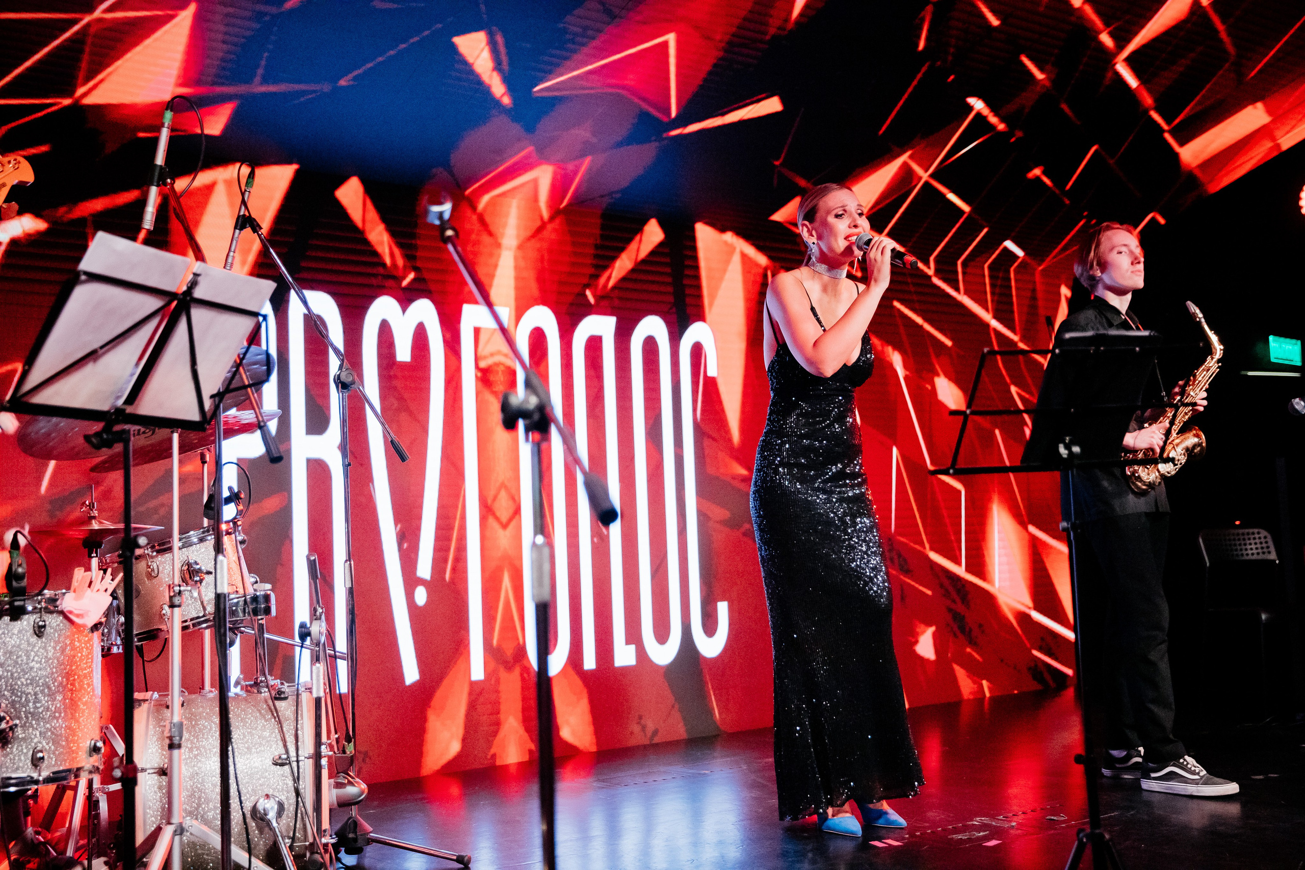 PRОГОЛОС ЕЛЬЦИН ЦЕНТР. Репортажный и портретный фотограф в Екатеринбурге Гизатуллин Марат