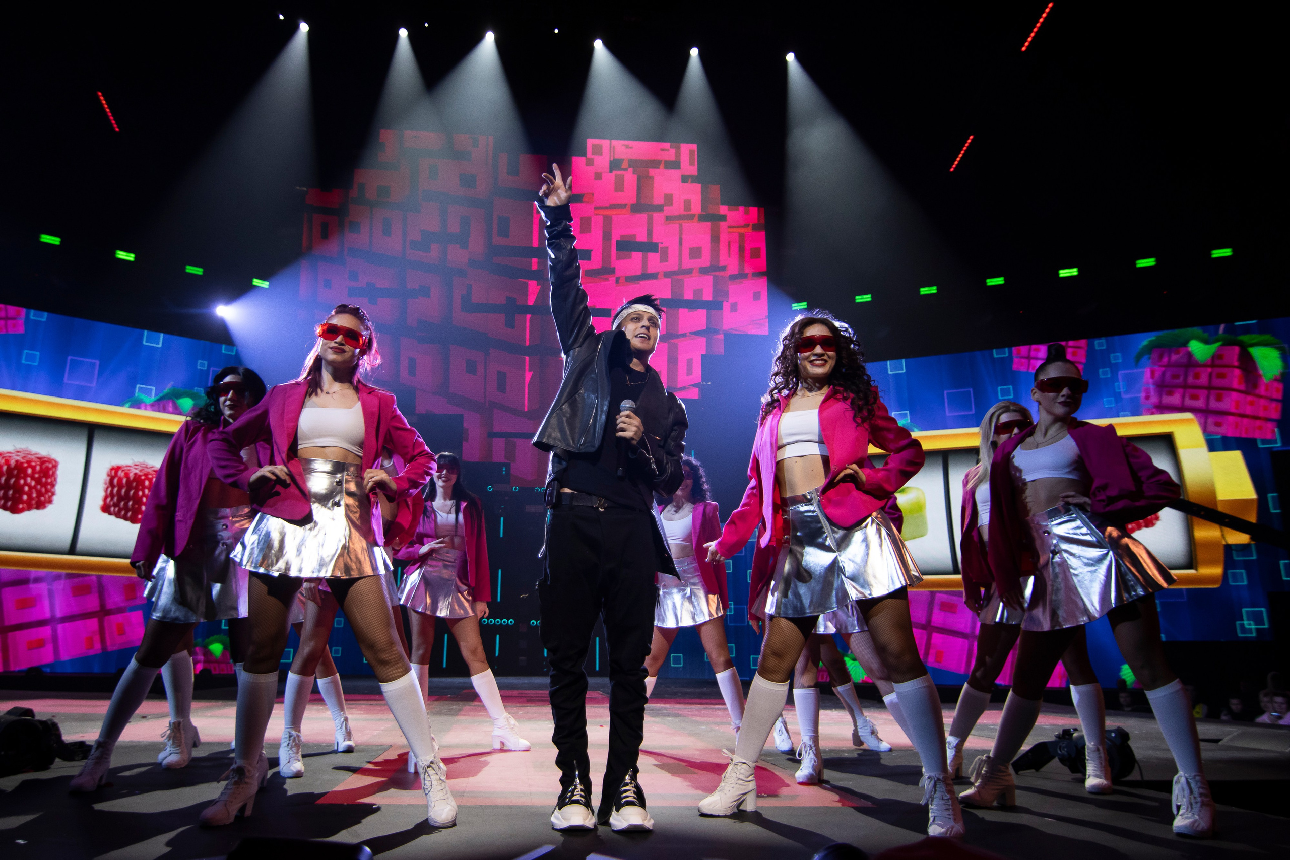 BIG LOVE SHOW 2025/ БИГ ЛАВ ШОУ 2025. ЛАВ РАДИО. ФОТОГРАФ МОСКВА. КОНЦЕРТ. АРЕНА LIVE.  КЛАВА КОКА. ЛЕША СВИК. МАРИ КРАЙМБРЕРИ. ДИМА БИЛАН. ОЛЬГА БУЗОВА. ЛЮСЯ ЧЕБОТИНА. ВАНЯ ДМИТРИЕНКО. ЮЛИАННА КАРАУЛОВА. ХАННА. ЮЛИЯ ПАРШУТА. ХАБИБ. NILETTO. ARTIC & ASTI