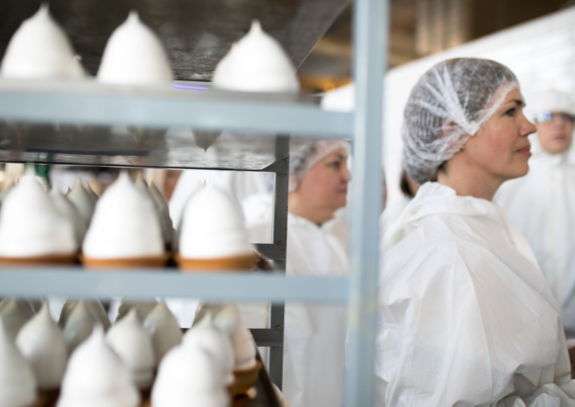 Производственный цех сети кафе Андерсон. Портретный фотограф в Москве Анна Лукерьина