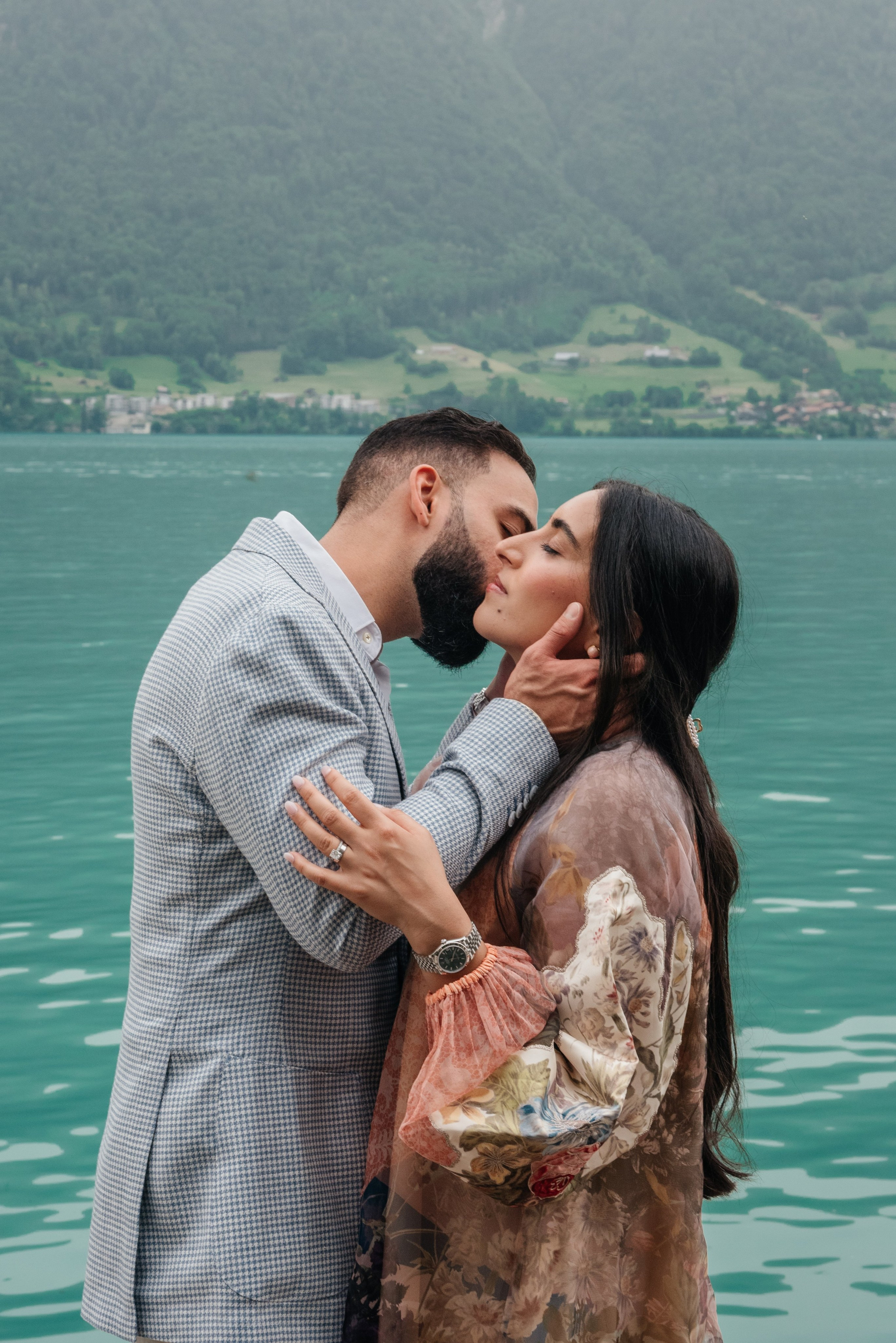 Karan & Palak (Iseltwald). Photographer in Interlaken area