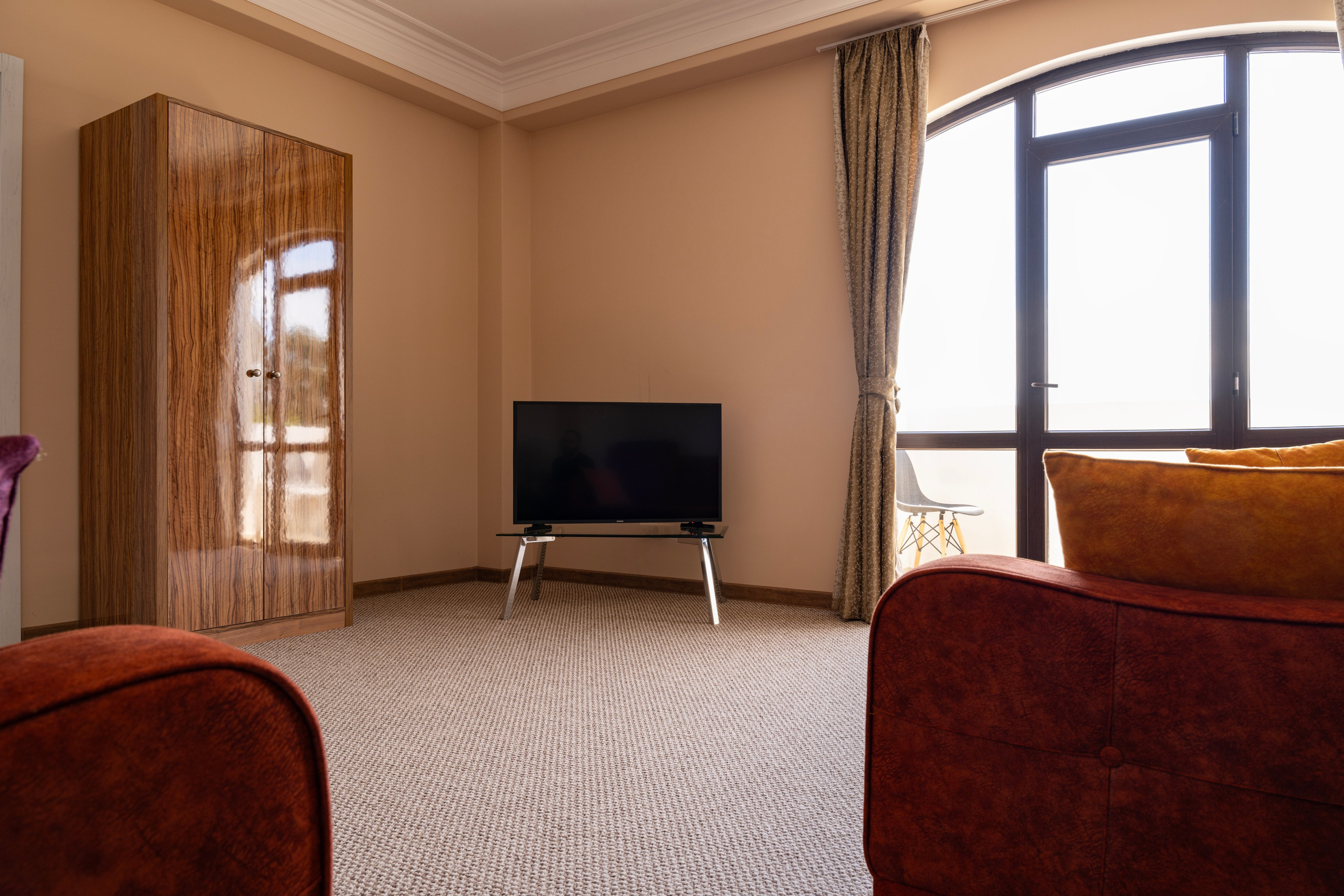 Грейс Фаорс. Главная