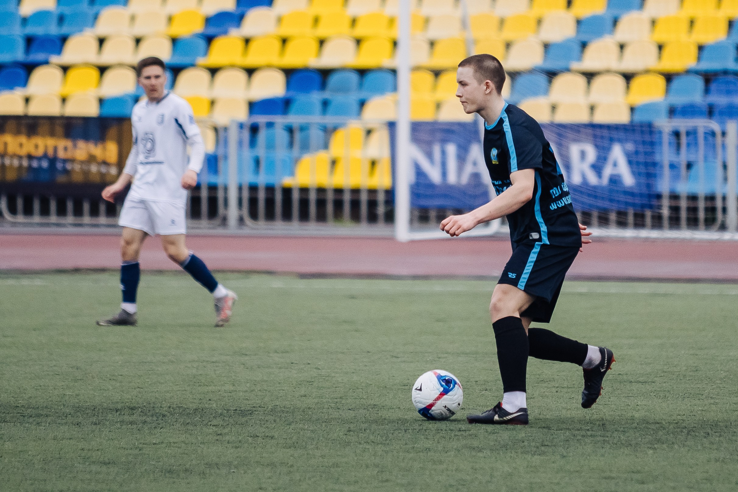 ФК «Металлург-Магнитогорск» — ФК «Триумф» // 03.05.25. Денис Прохоров Фотограф в г. Магнитогорск