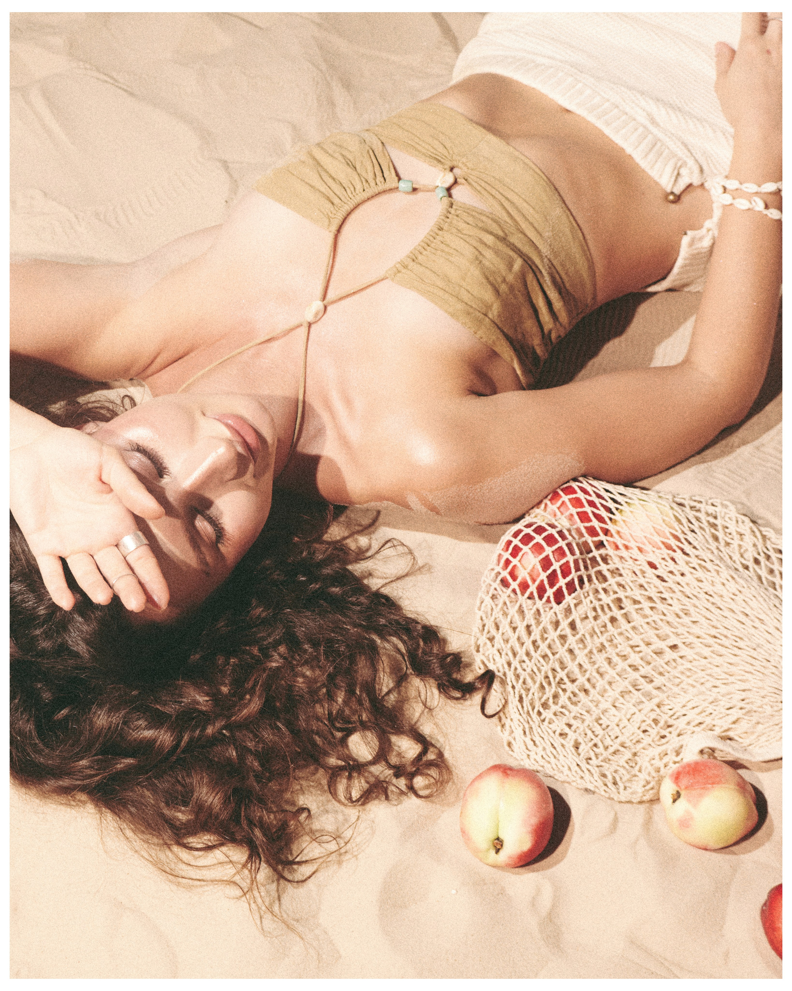 Таня и персики. Школьный, семейный фотограф Салават РБ