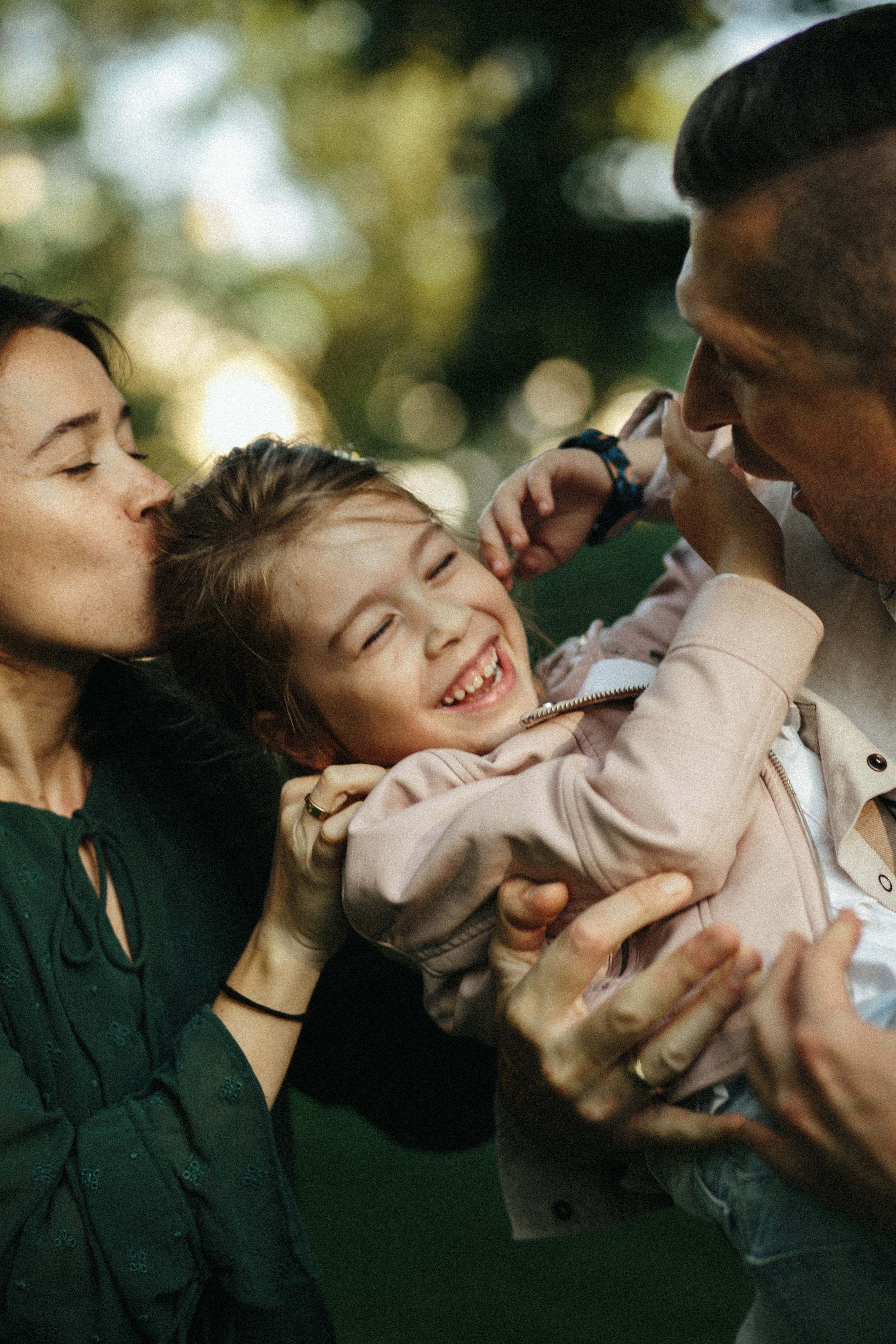 Семейная фотосессия в городе на Неве. Свадебный и семейный фотограф в Нижнем Новгороде Мезенцев Андрей