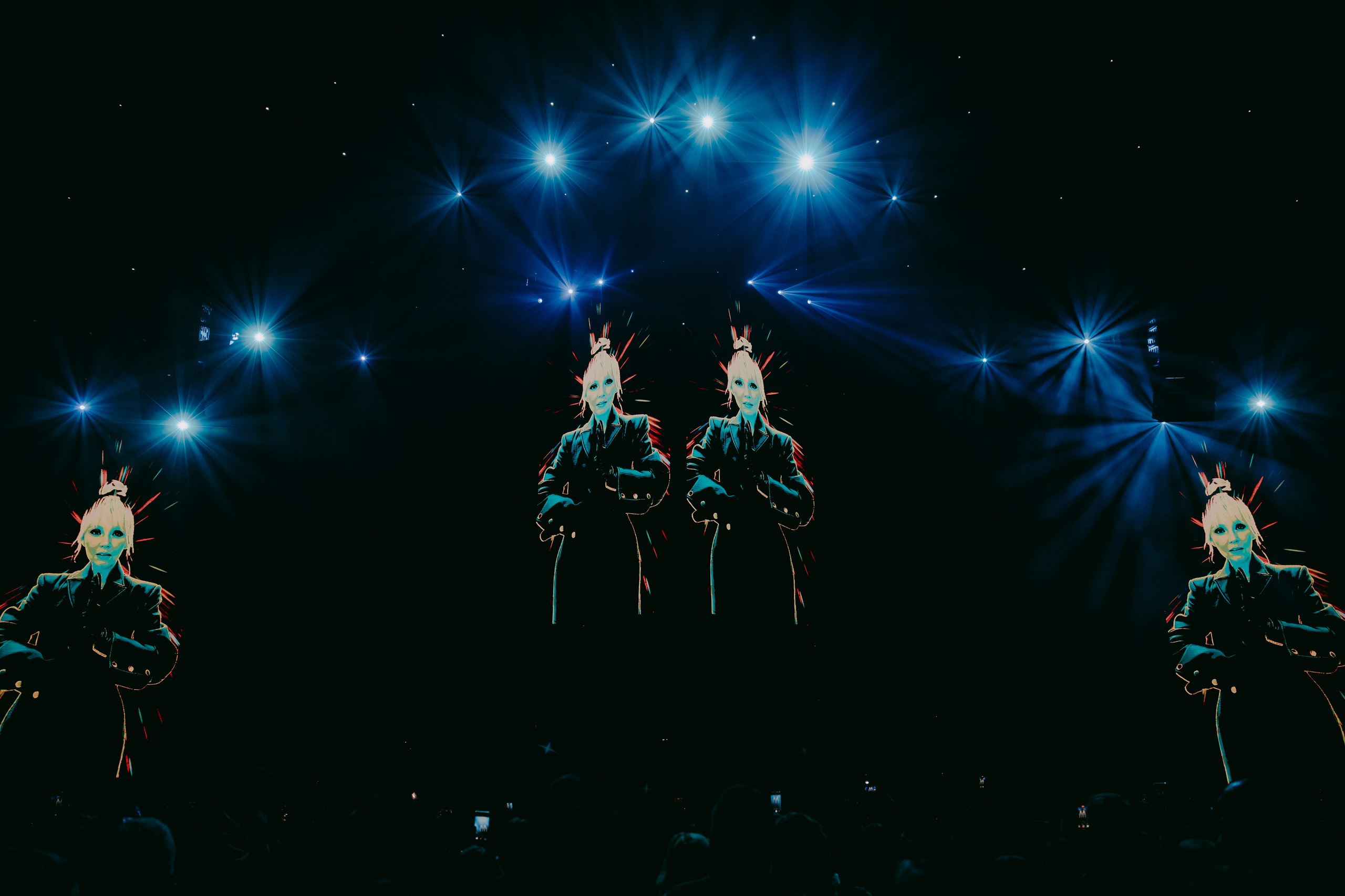 Трибьют Валерии, Live Arena. «Птичка на проводе»: информационный портал в Москве