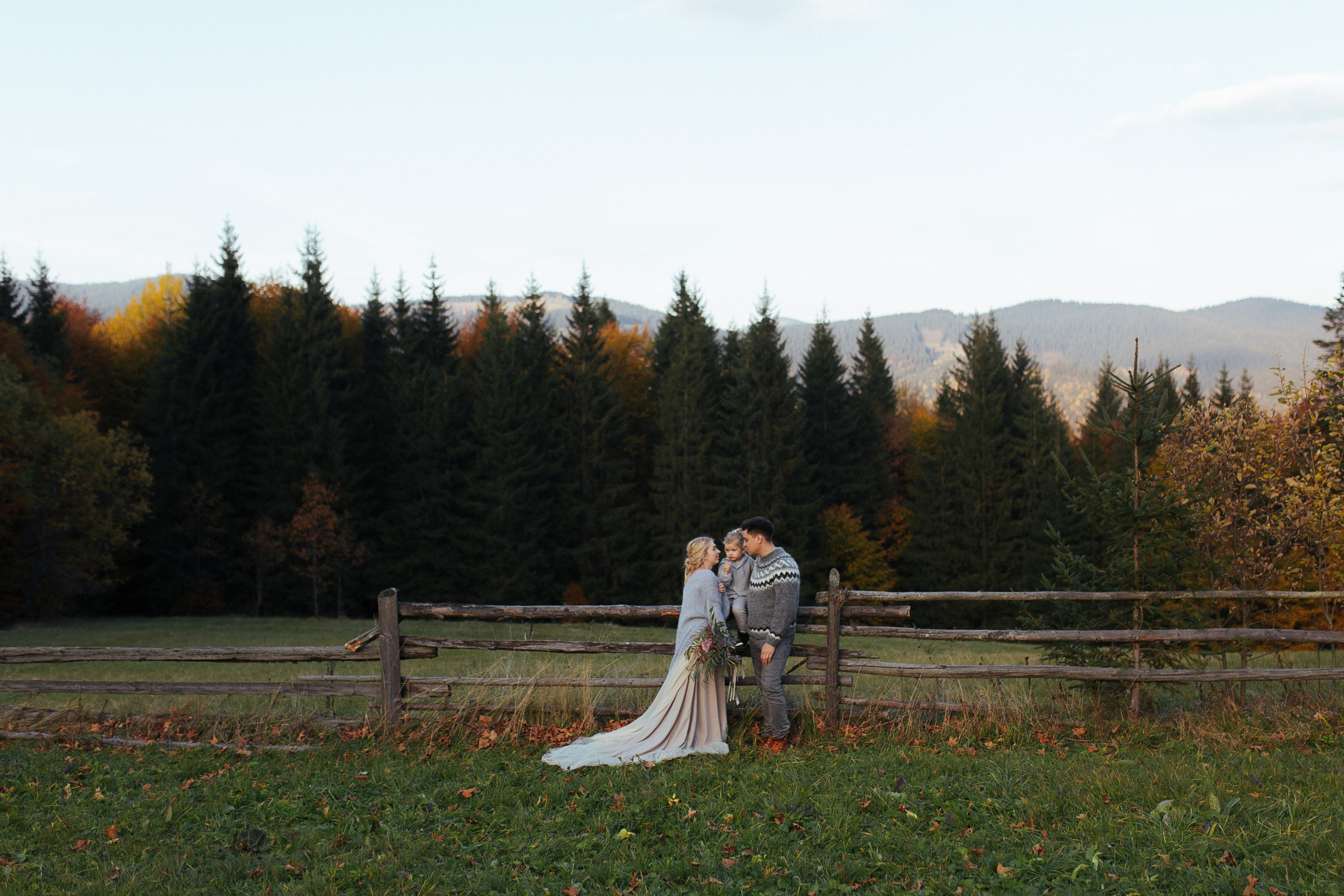 Свадебная фотосессия в горах. Свадебный фотограф и видеограф Краснодар, Ростов, Сочи, Новороссийск