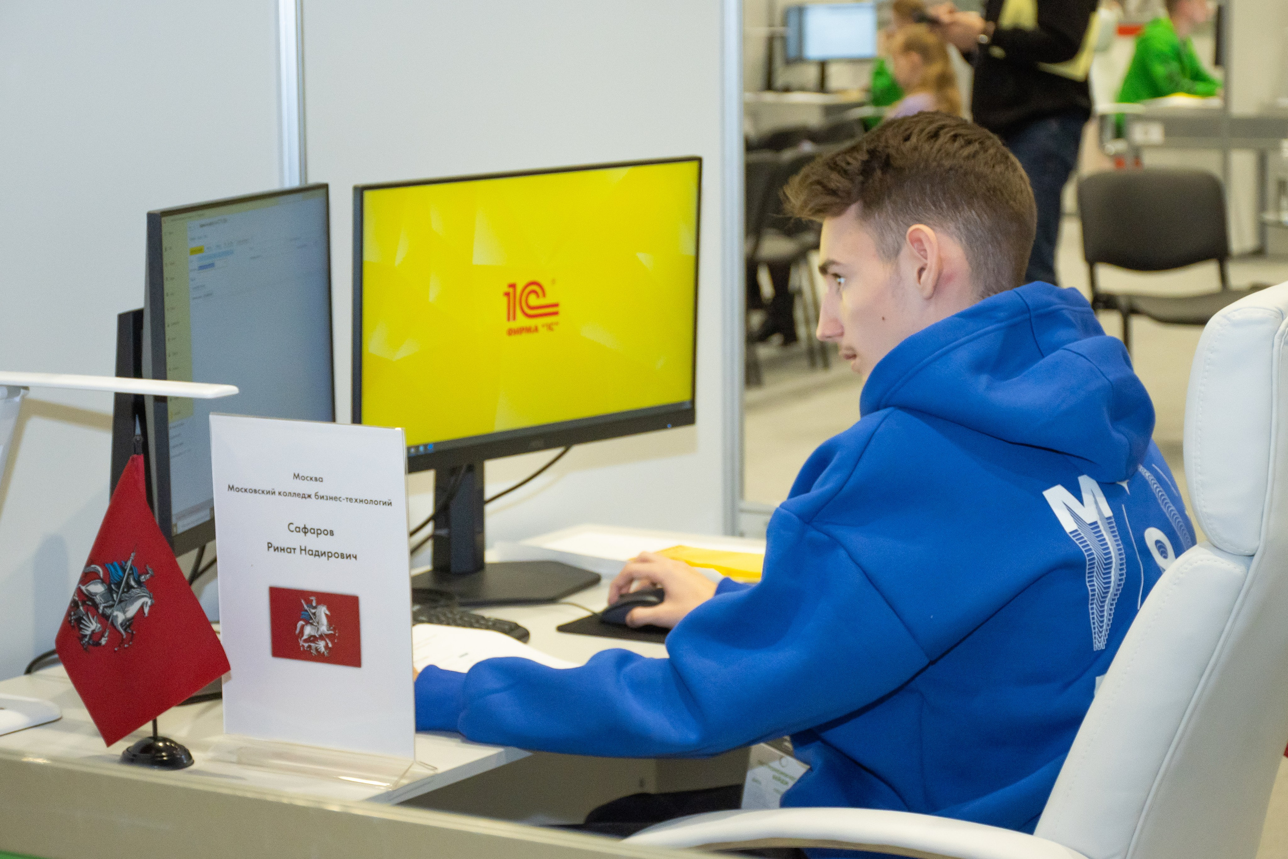 Чемпионат в Спб — ИТ-направление. Фотограф и видеограф в Москве Анна Матюхина