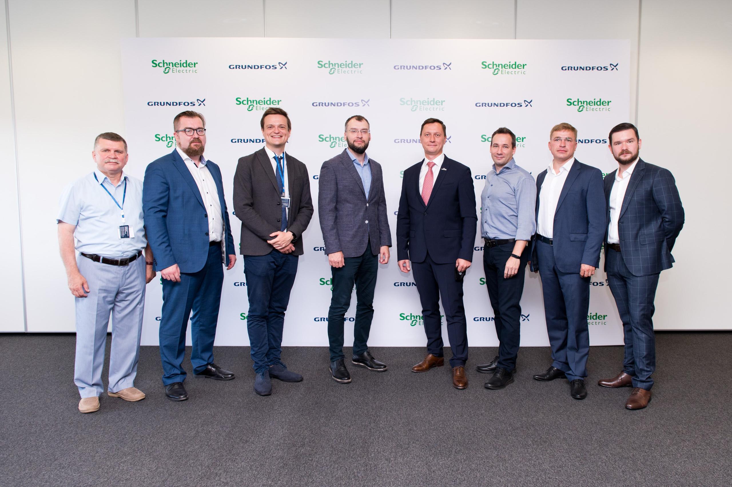 Производство Grundfos. Репортажный фотограф и видеограф Слава Думчев. Тимбилдинги, отчетники, корпоративы