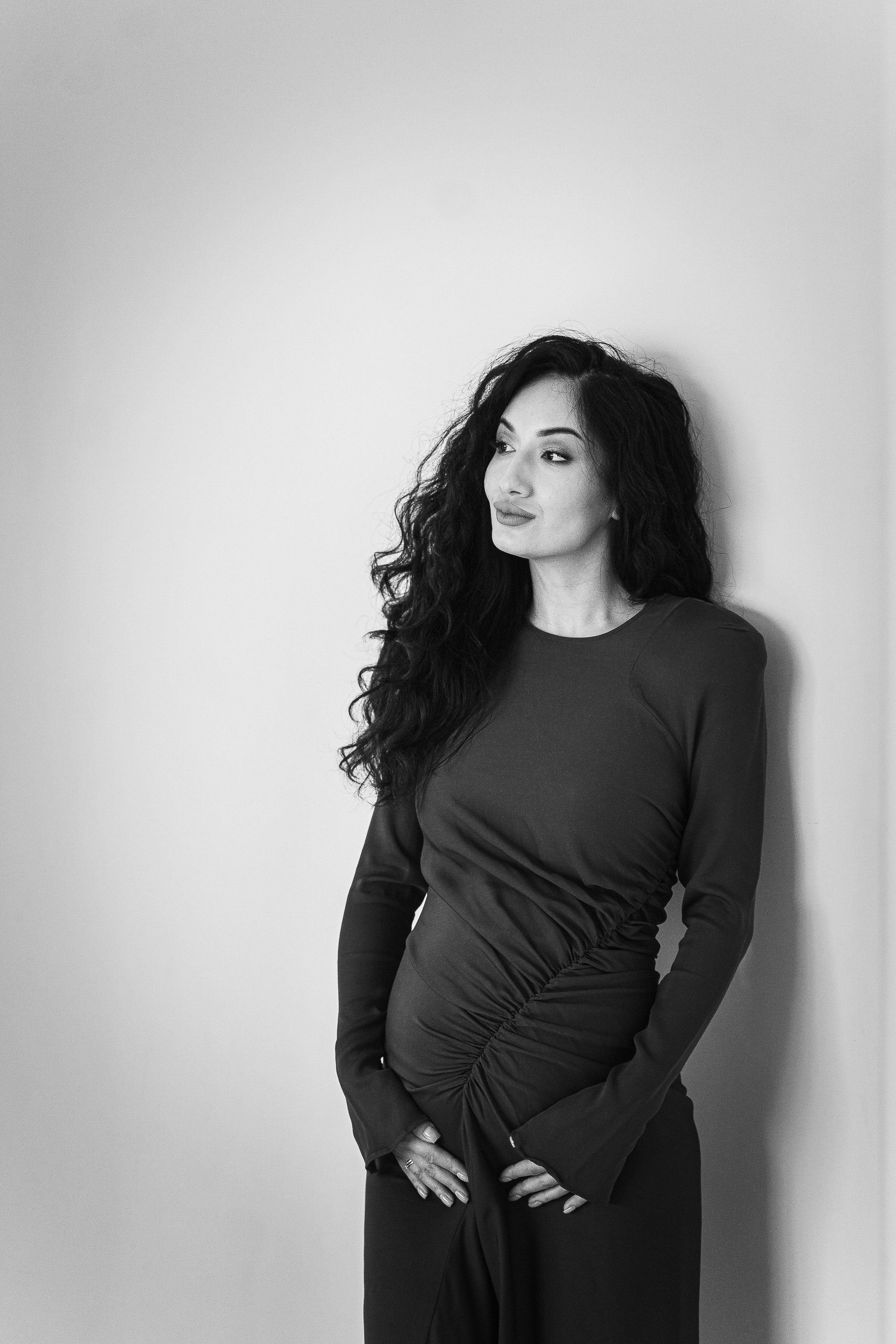 Беременность в ЧБ. Ваш свадебный и семейный фотограф