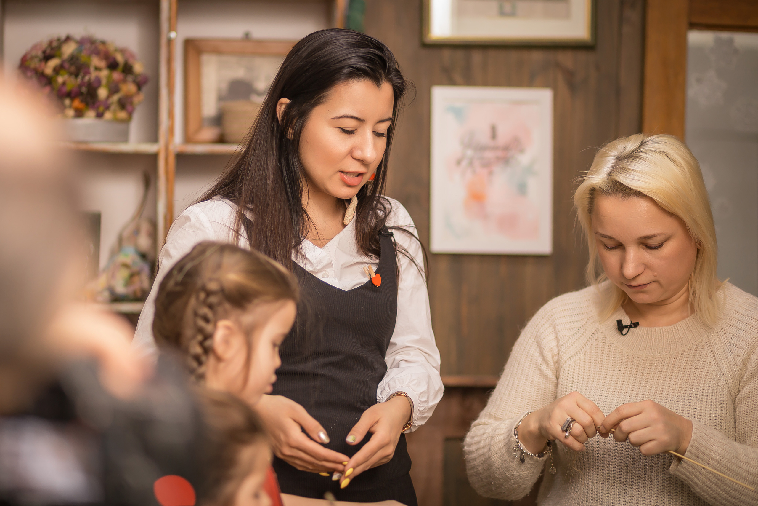 Телепроект «Вместе с мамой» — в мастерской Натальи Киляевой. Фотографиня Мария Дикова