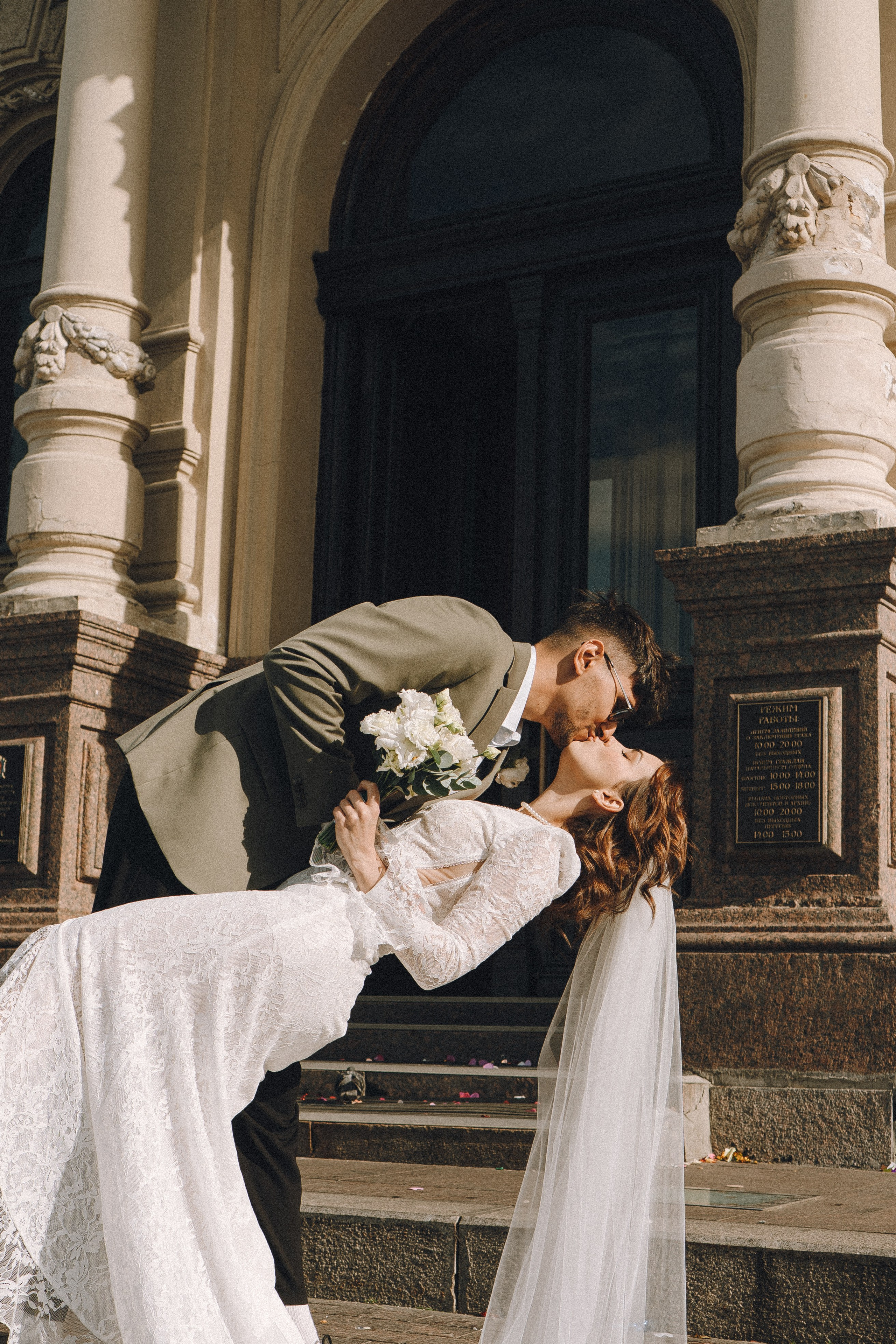 СВАДЕБНАЯ СЬЕМКА В ПЕРВОМ ДВОРЦЕ БРАКОСОЧЕТАНИЯ. Профессиональный фотограф, Санкт-Петербург — Виктория Богомолова
